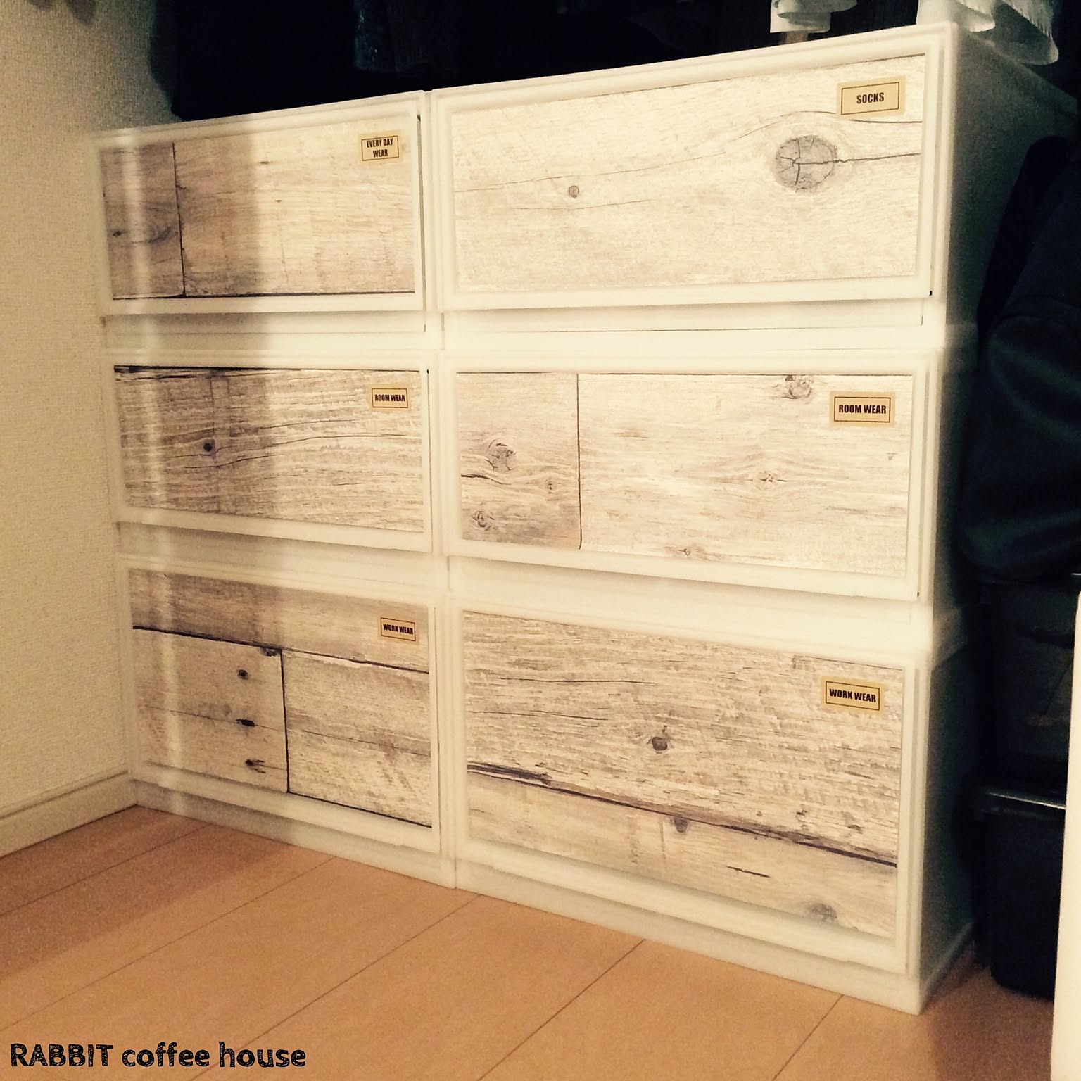 どうすればいい？衣装ケースをおしゃれにつかう方法教えます♪ RoomClip mag 暮らしとインテリアの