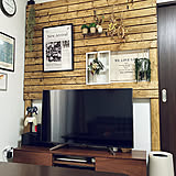 「グルーガンで接着するだけでいい！超簡単な窓枠風のつくり方」 by anko.hibuさん