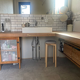 「重宝するのに存在感はさりげない、スリムでコンパクトなスツール」 by Y33355さん