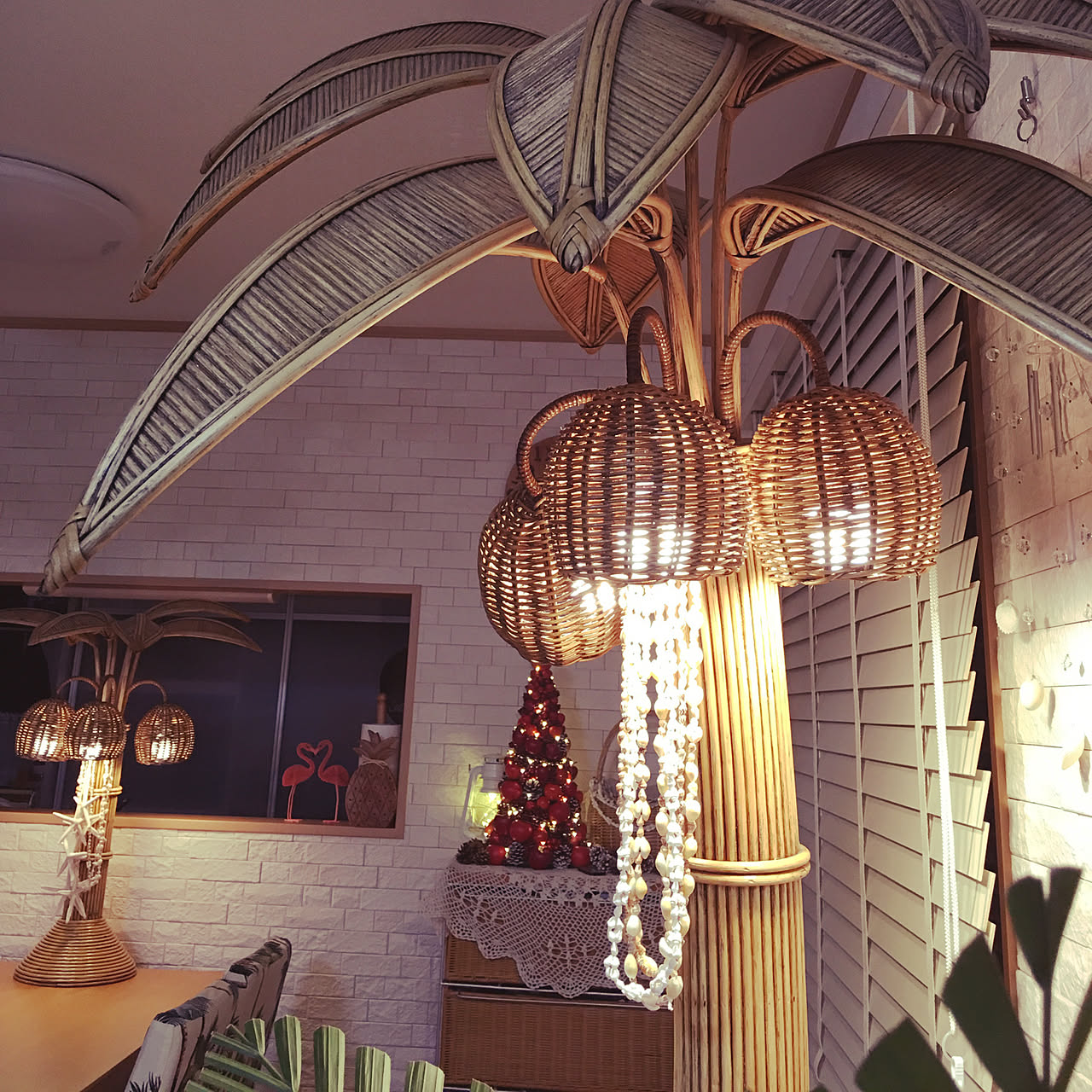 本物のココナッツでできた ヤシの木ランプ パームツリー ライト インテリア