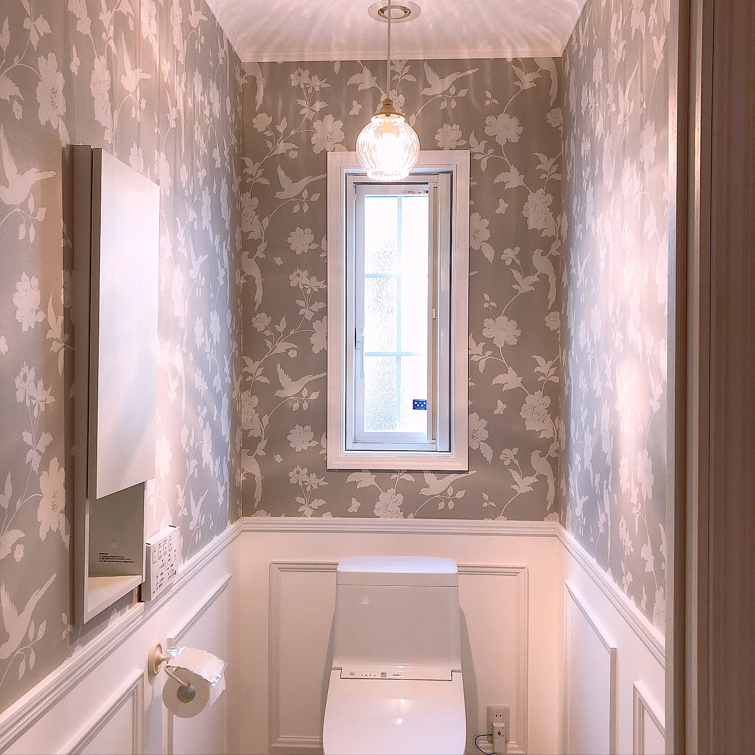 【引っ越しの為大幅値下げ】ローラアシュレイ　ペンダントライト　シェードなし 引っ越しの為大幅値下げ】ローラアシュレイ ペンダントライト シェード