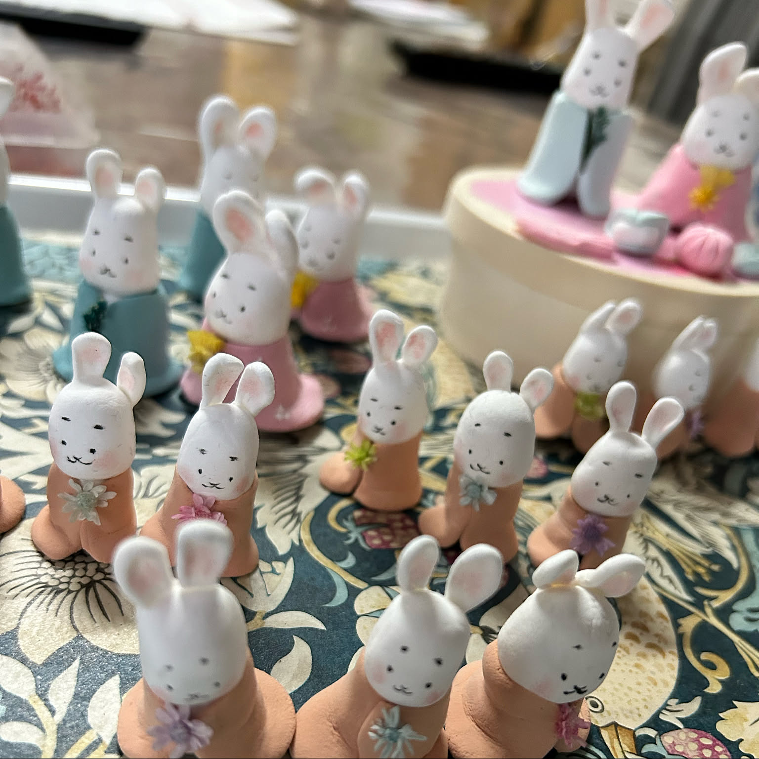 うさぎ雑貨 紙粘土工作のおすすめ商品とおしゃれな実例 ｜ RoomClip