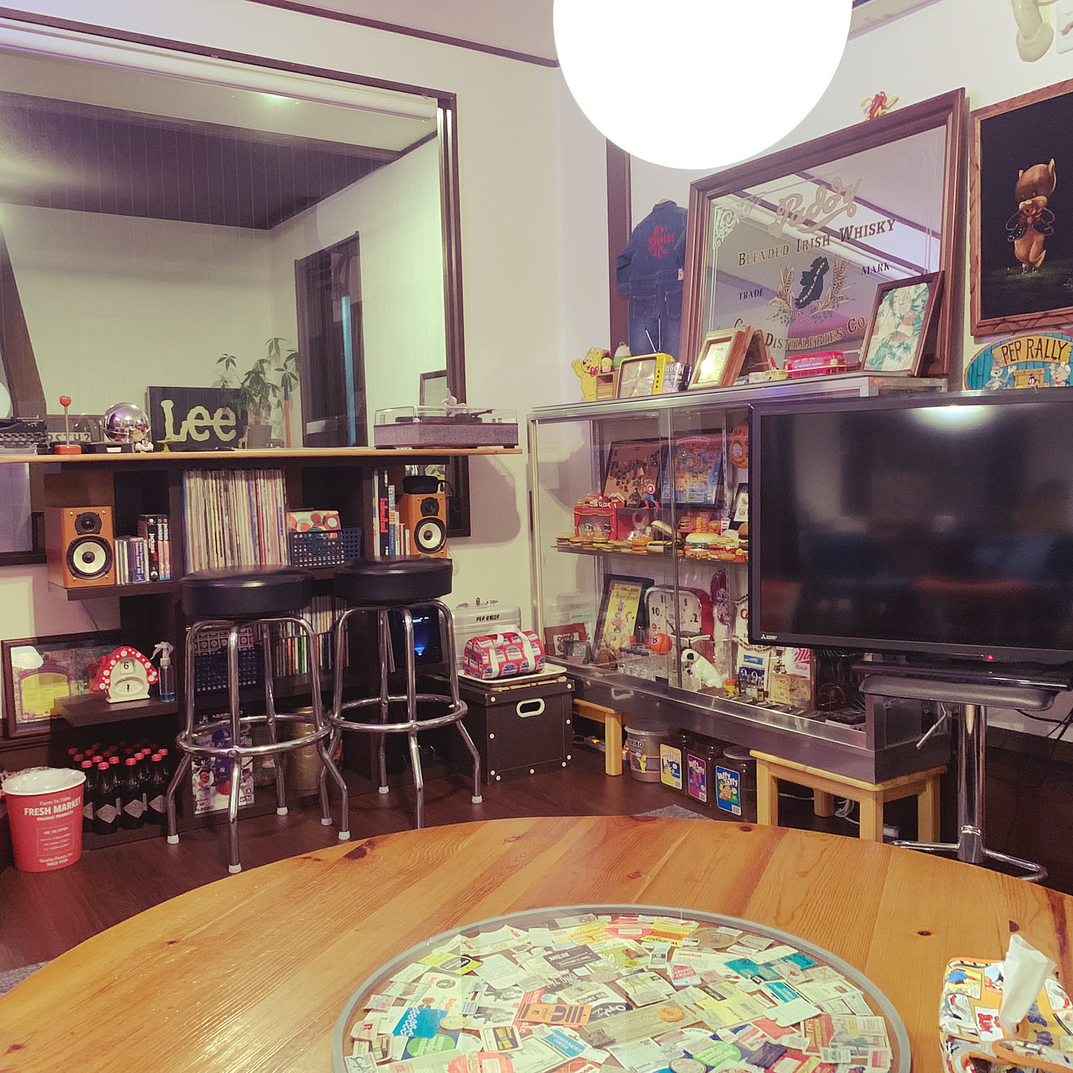 アメリカンヴィンテージ LEVI'Sのおしゃれなインテリア・部屋・家具の