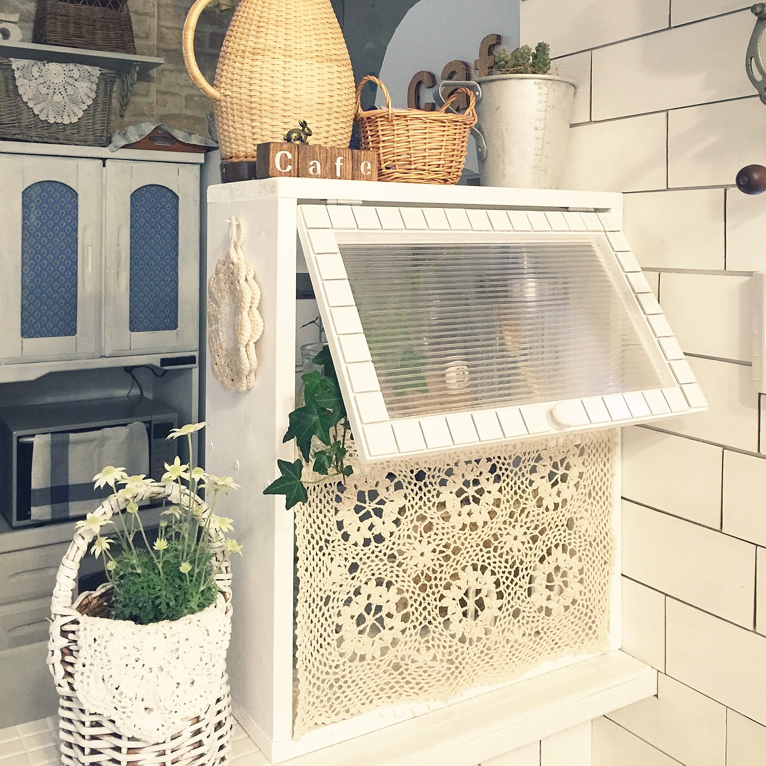 キッチン パタパタ扉の棚DIYのインテリア・手作りの実例 ｜ RoomClip