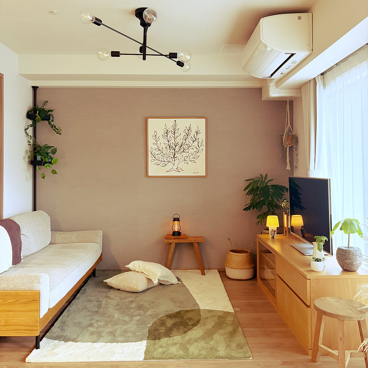 モモナチュラル　カーペット　絨毯 部屋の余白にサークルラグ - MOMO NATURAL