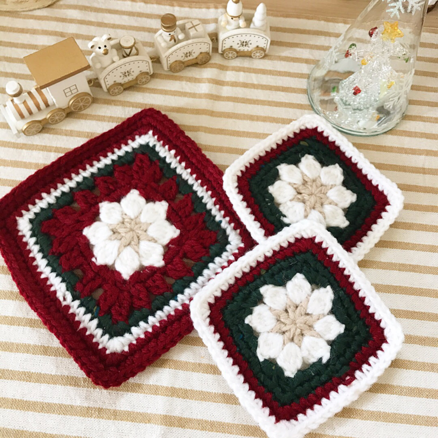 マルチマット❣️マルチカバー　ペットマット　ポットマット　鍵編み　ハンドメイド マルチマット❣️マルチカバーペットマットポットマット鍵編み