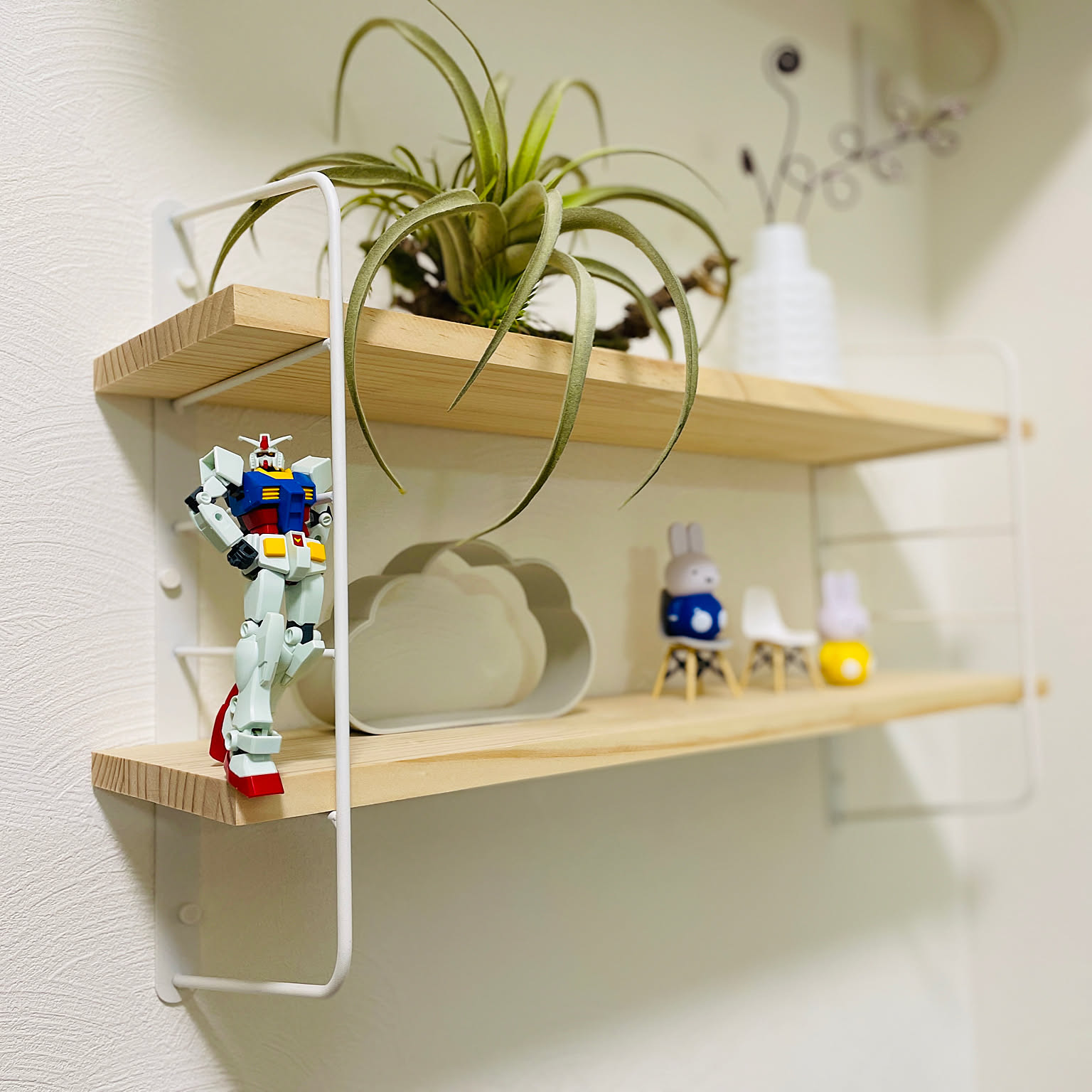 ミッフィー ウォールシェルフのおすすめ商品とおしゃれな実例