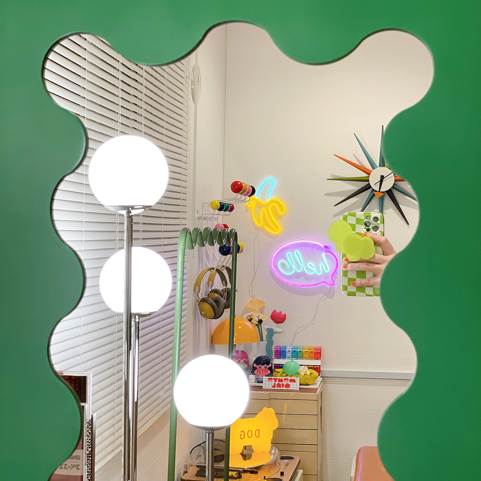 スタンドライト レトロポップのおすすめ商品とおしゃれな実例