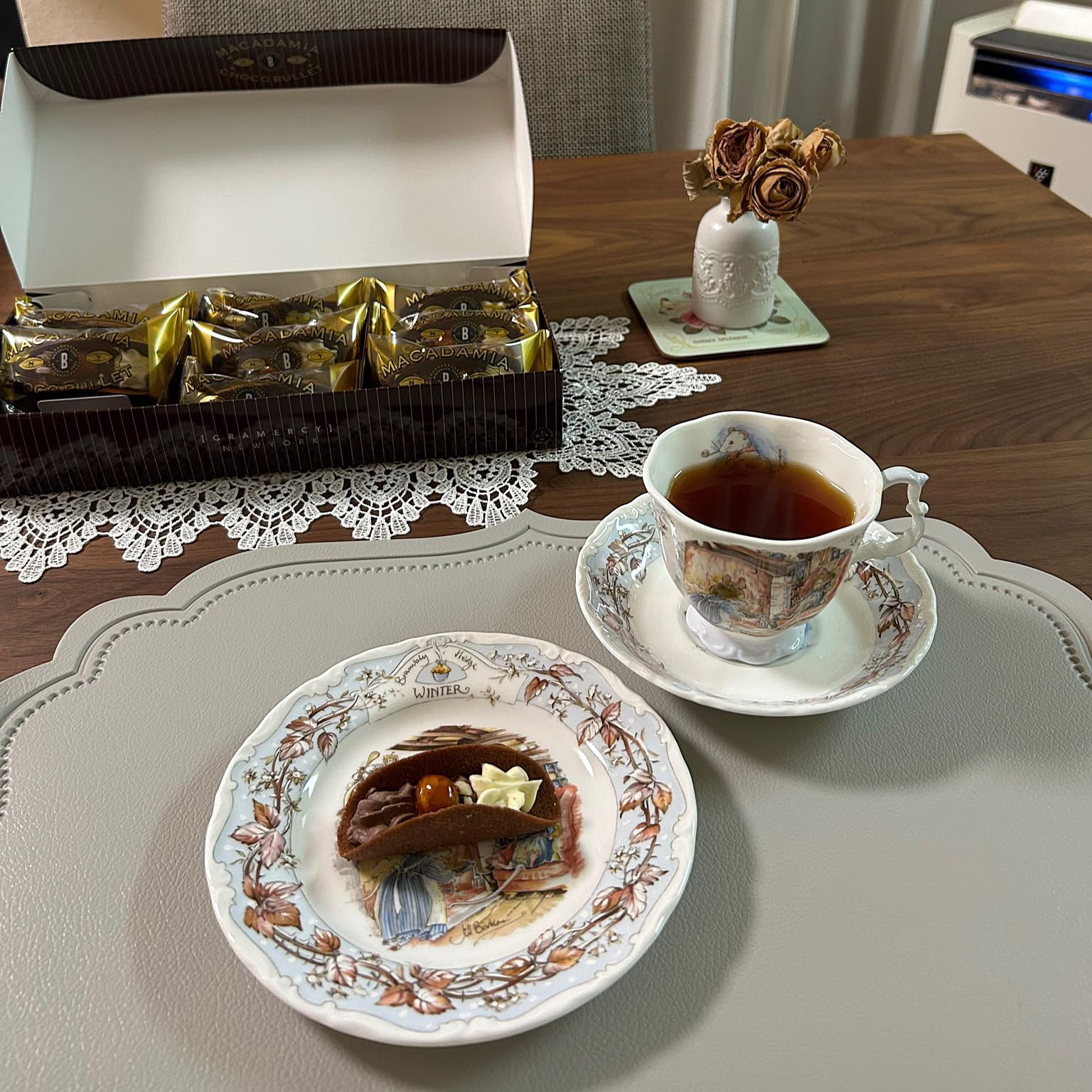 ロイヤルドルトン食器のおすすめ商品とおしゃれな実例