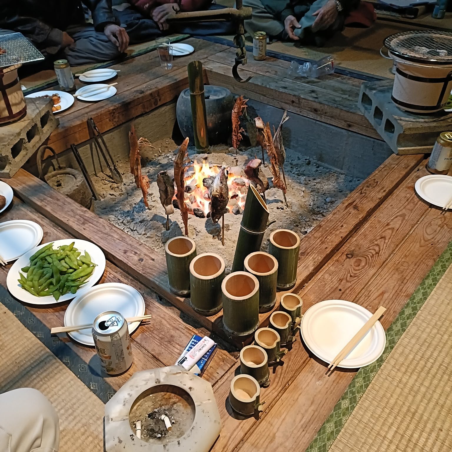 囲炉裏座卓　お部屋の雰囲気が一変します。 囲炉裏座卓 お部屋の雰囲気が一変します。 【公式通販】