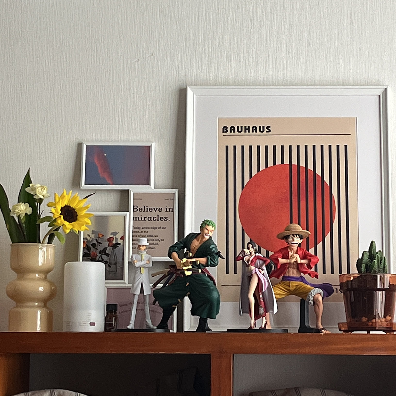 ポスター ミッドセンチュリーのおすすめ商品とおしゃれな実例