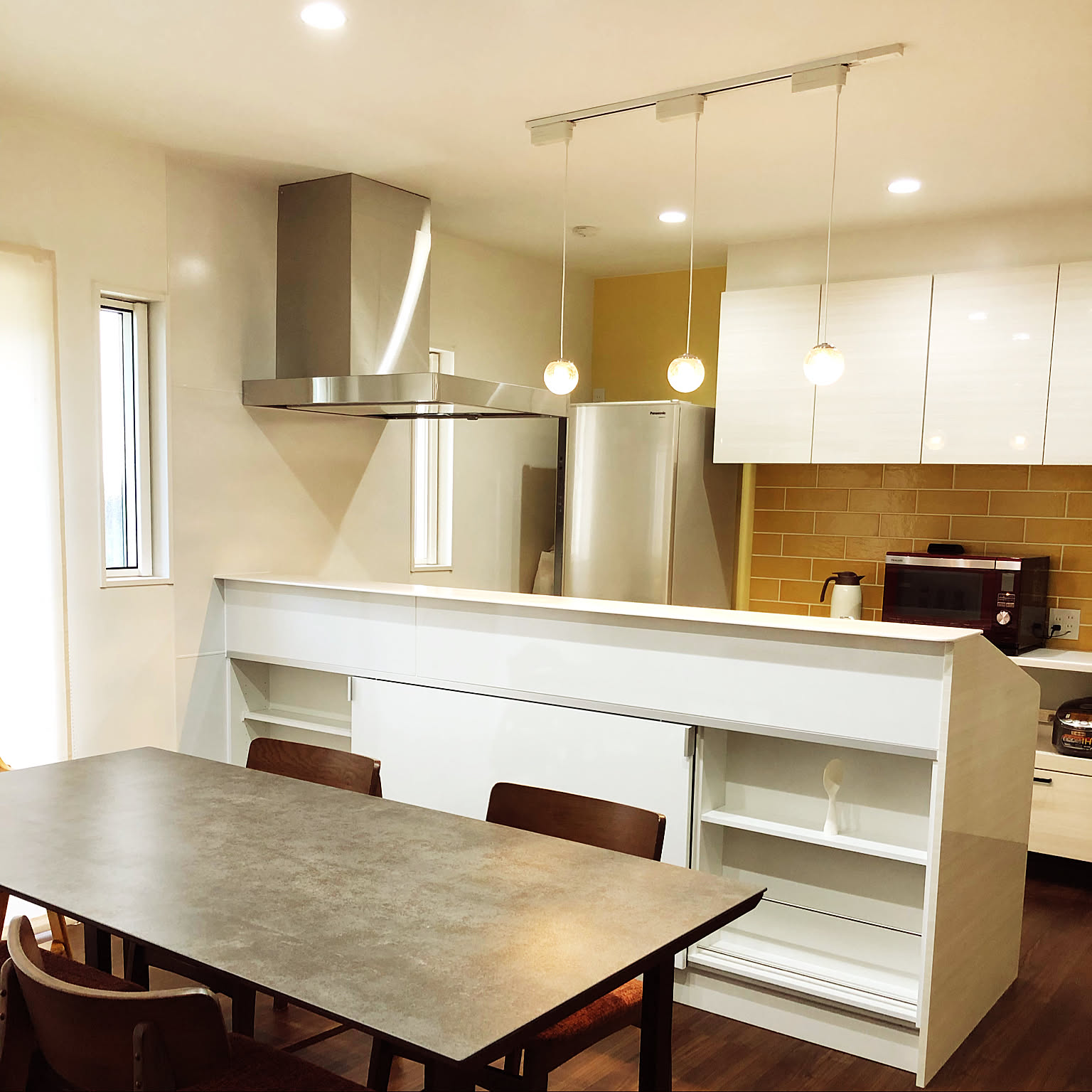 綾野製作所 セラミックテーブルのおすすめ商品とおしゃれな実例