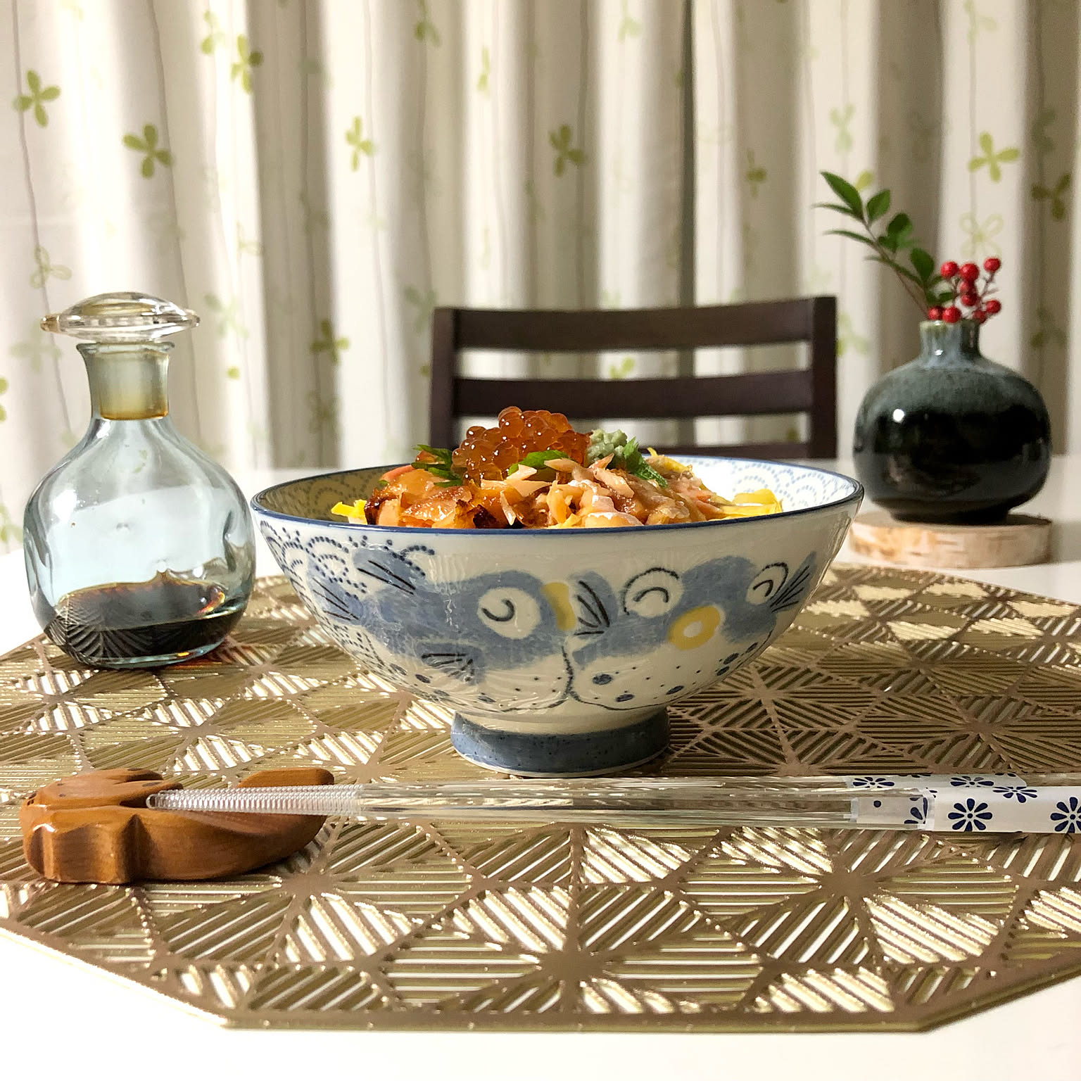 Seafood rice bowl served in a patterned Japanese donburi bowl.