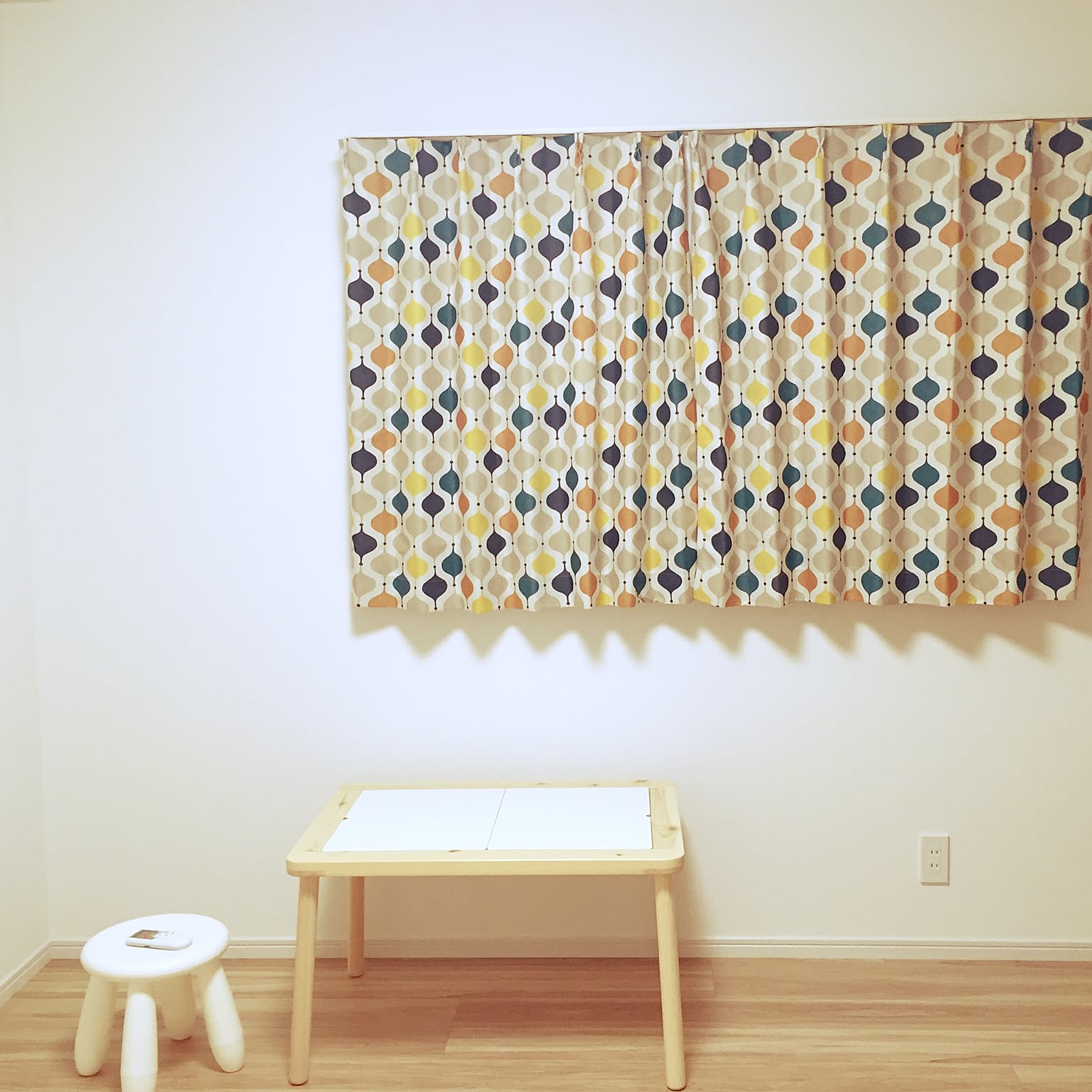 ニトリのカーテン 幾何学模様のおすすめ商品とおしゃれな実例