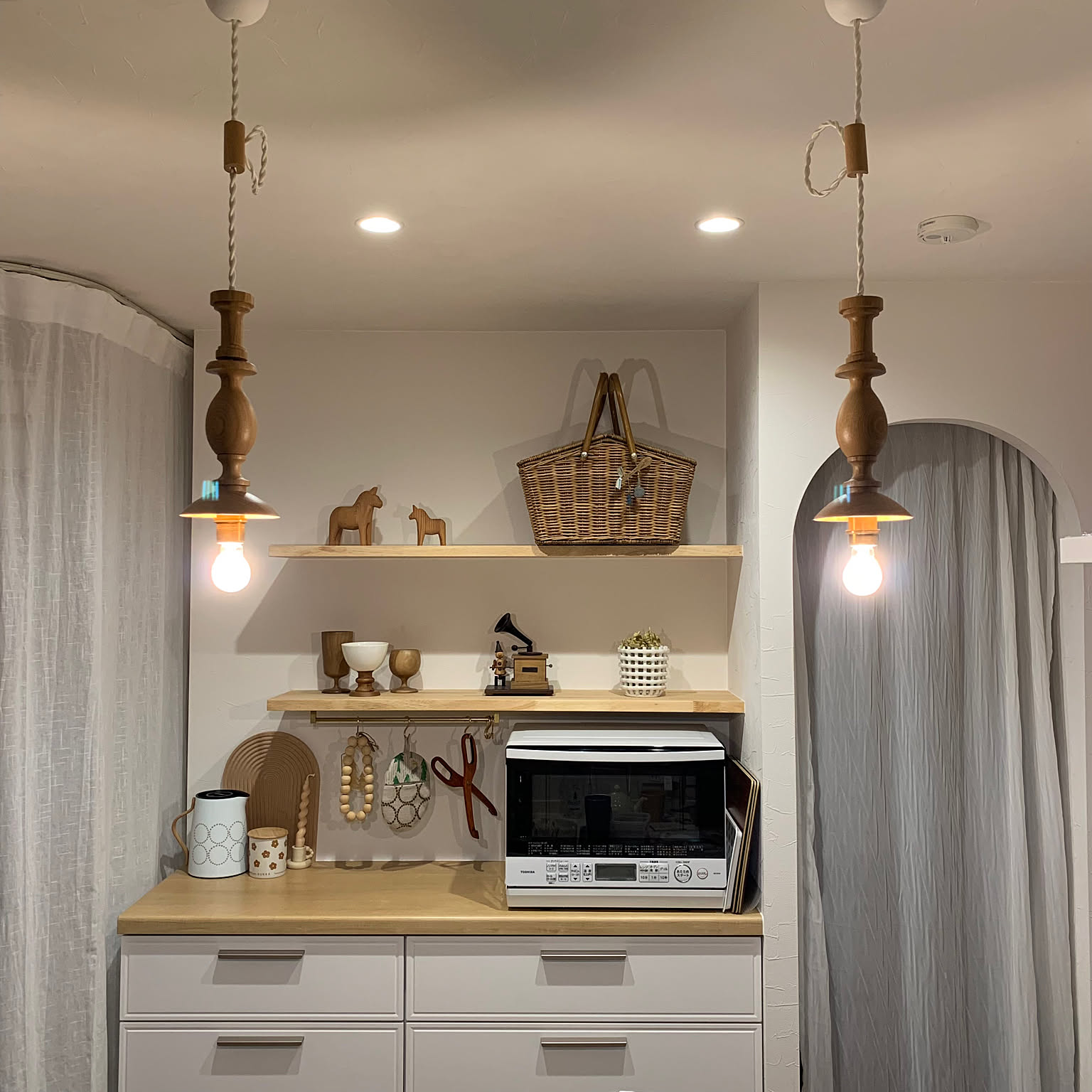 オルネドフォイユ　ウッドターニングランプ　ホワイト オルネドフォイユウッドターニングランプホワイト