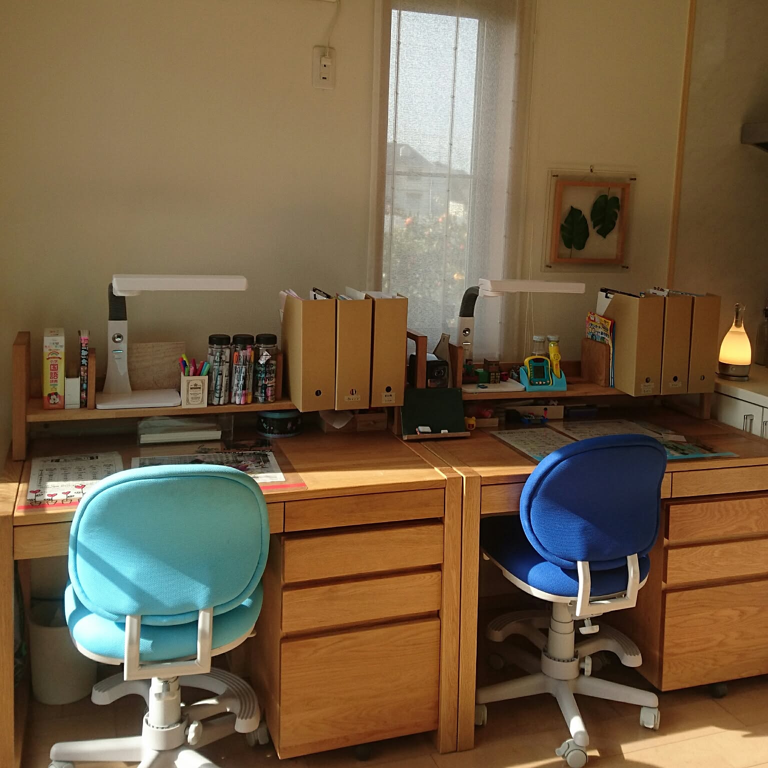 アクタス　勉強机 ACTUS（アクタス）】子供から大人まで一生使える学習机（FOPPISH）が