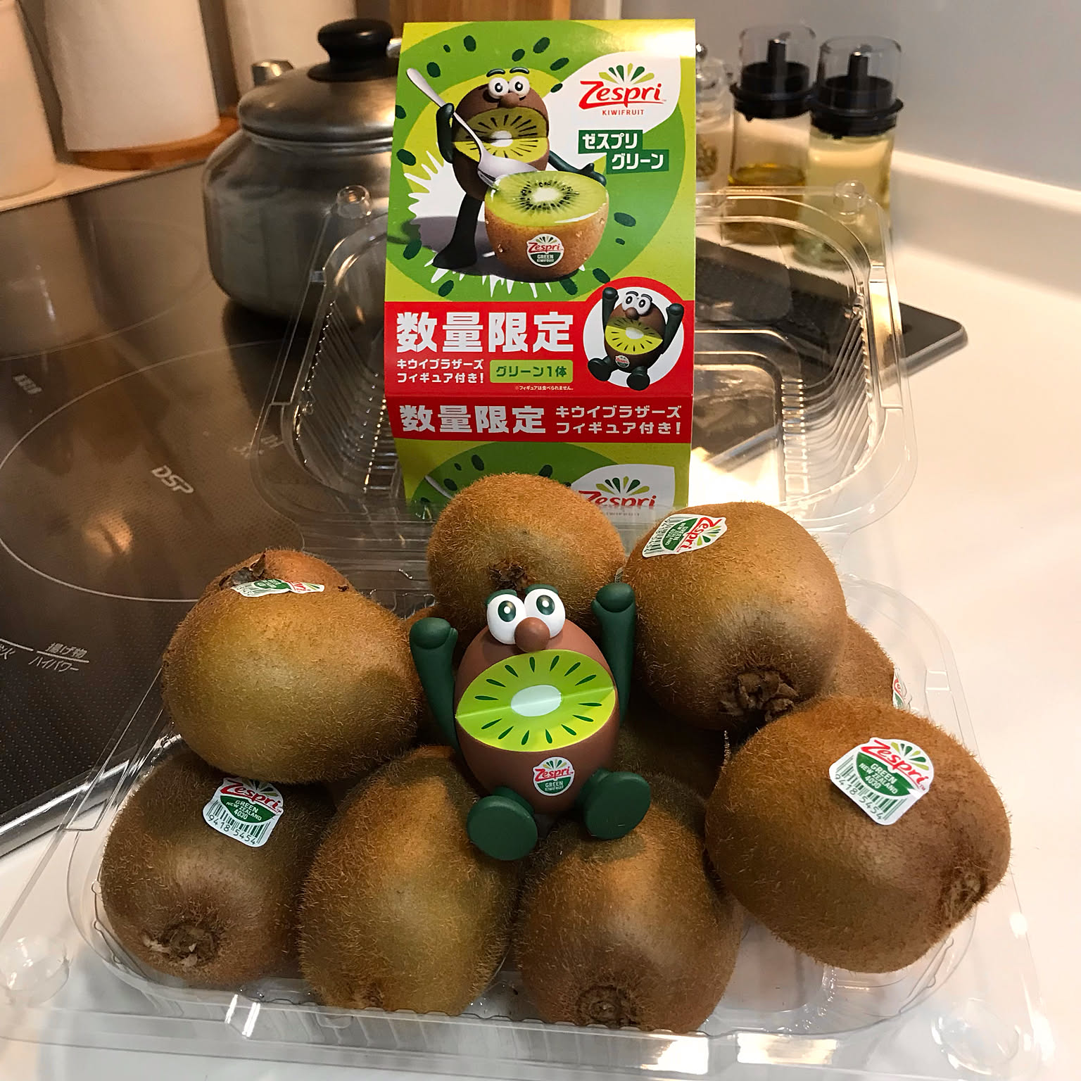 Amazon.co.jp: ゼスプリ キウイブラザーズ キウイスタンド
