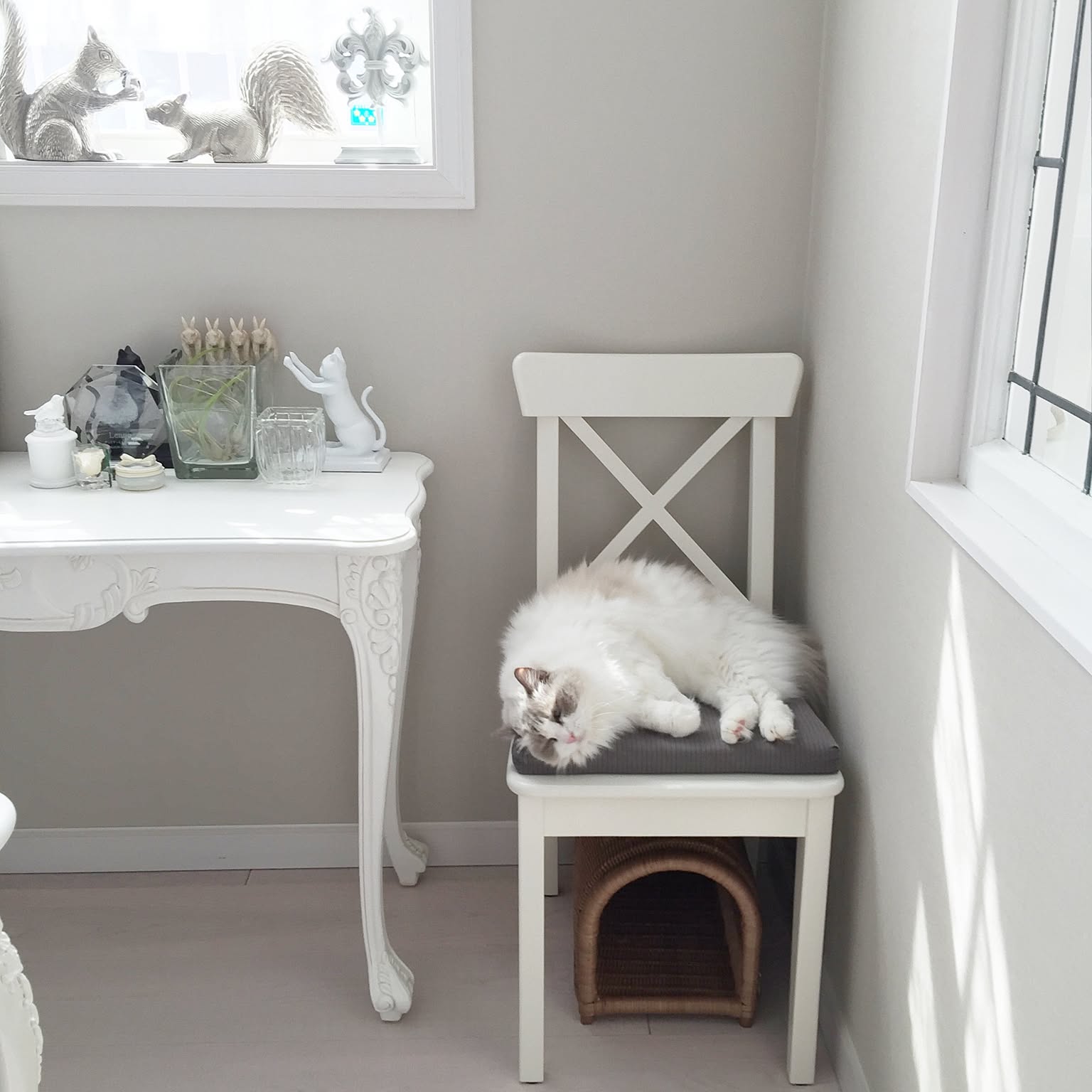 IKEA 猫脚テーブルのおすすめ商品とおしゃれな実例 ｜ RoomClip