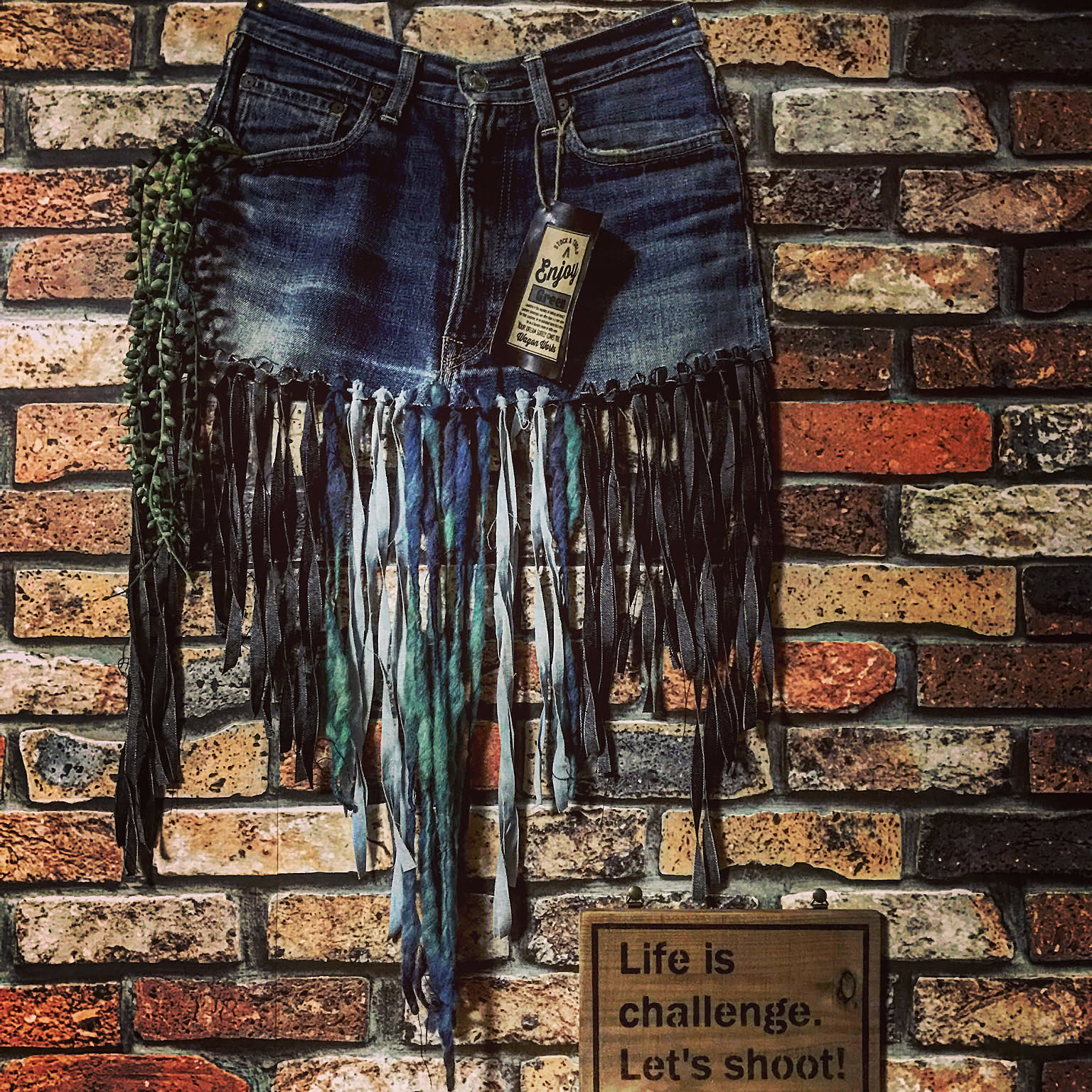 ウォールポケット デニムリメイクのおしゃれなアレンジ・飾り方の