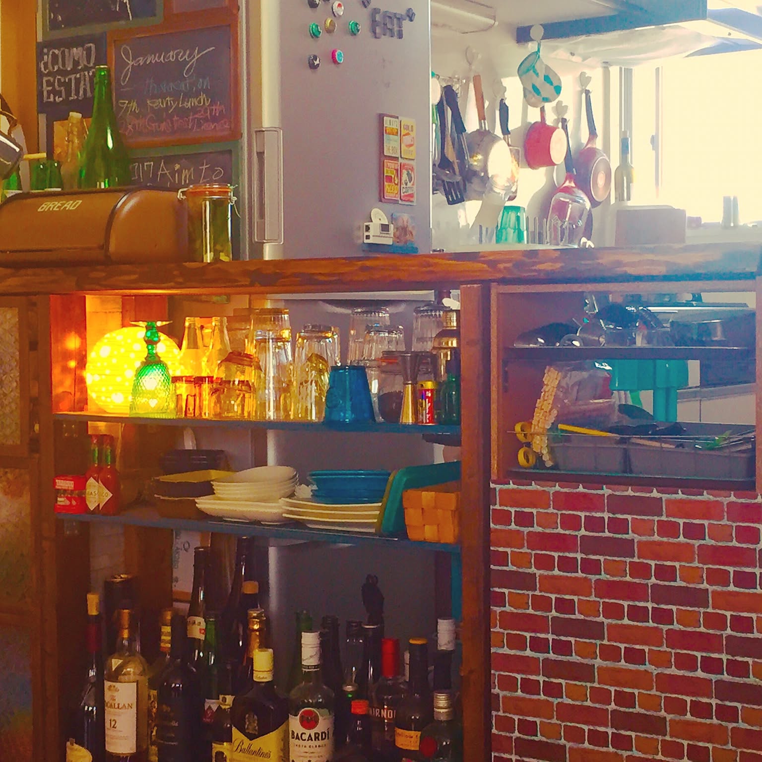 昭和レトロ アサヒ KURONAMA BAR カウンターバー