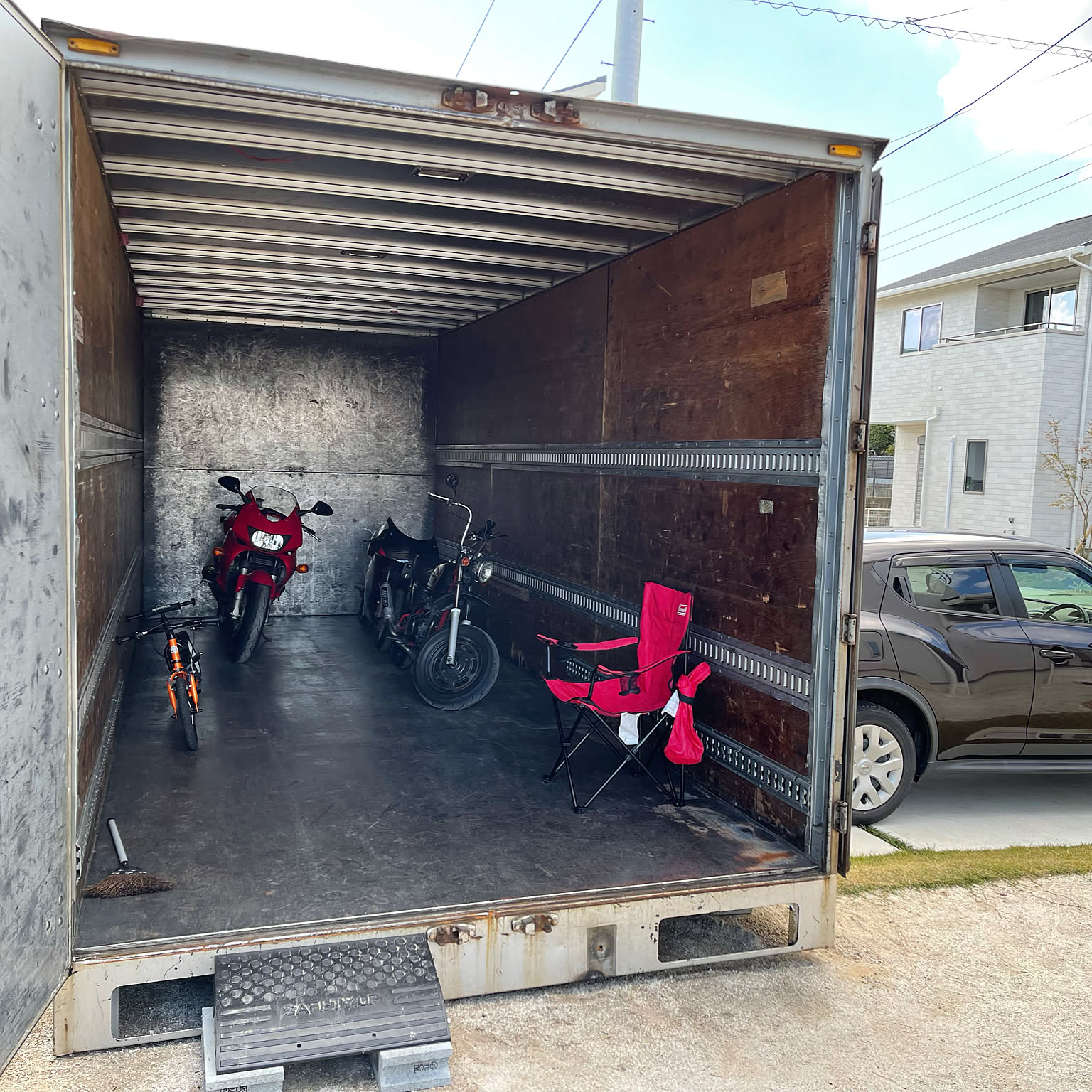 コンテナガレージのインテリア実例 ｜ RoomClip（ルームクリップ）