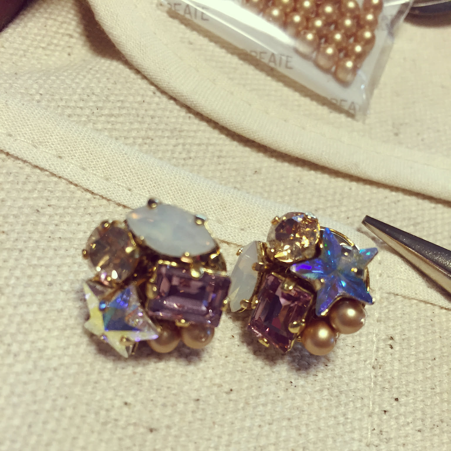 ♡ハンドメイド♡ビジューピアスイヤリング乙女座