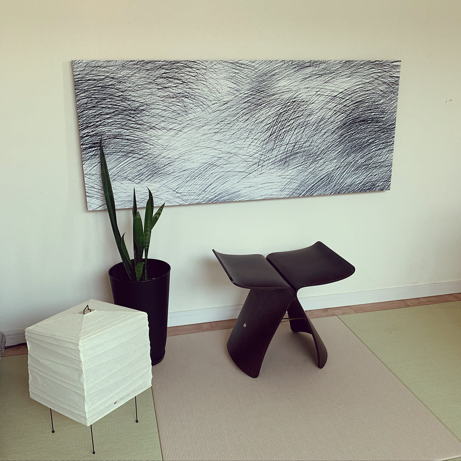 バタフライスツール AKARIのおすすめ商品とおしゃれな実例 ｜ RoomClip