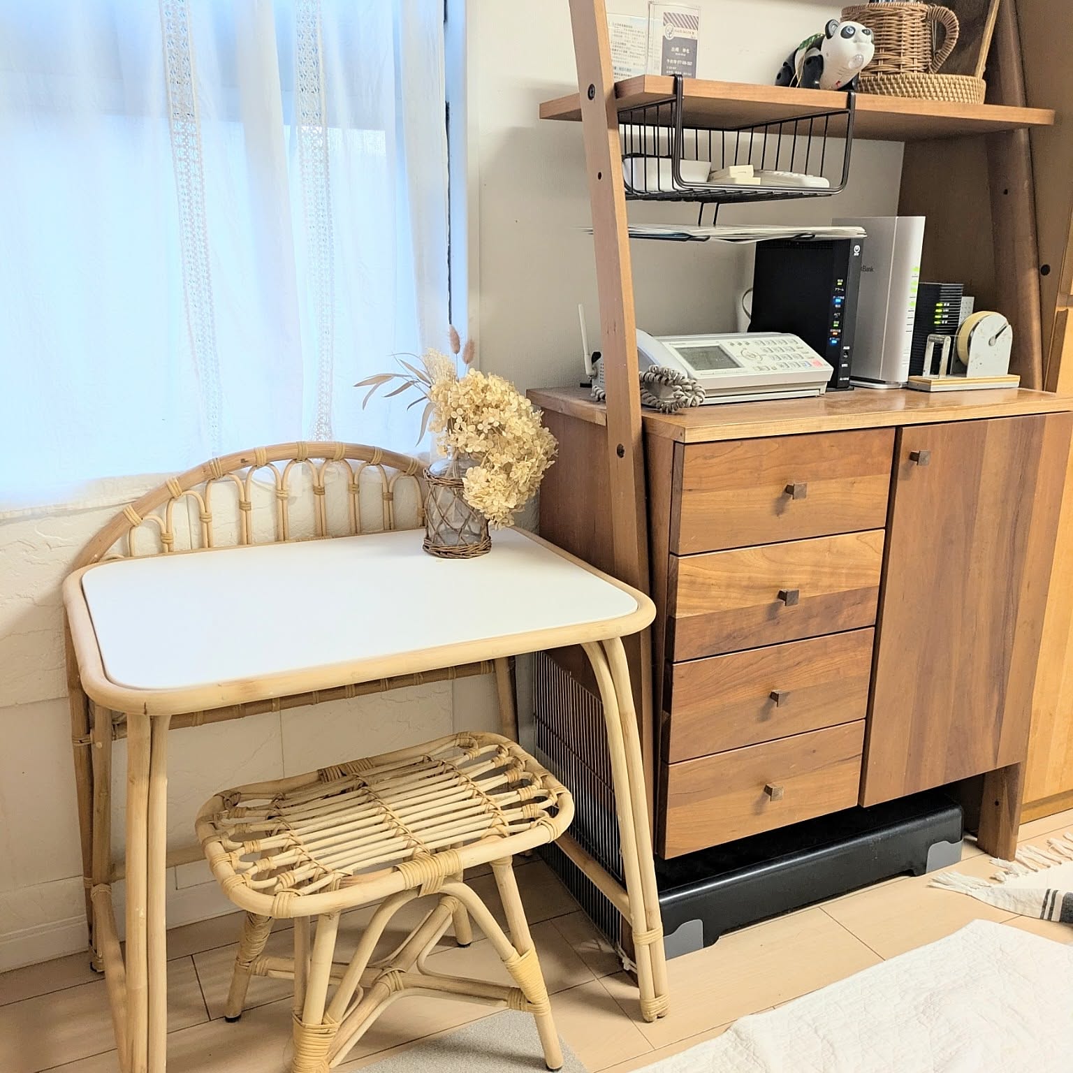モモナチュラルのデスクのおすすめ商品とおしゃれな実例 ｜ RoomClip