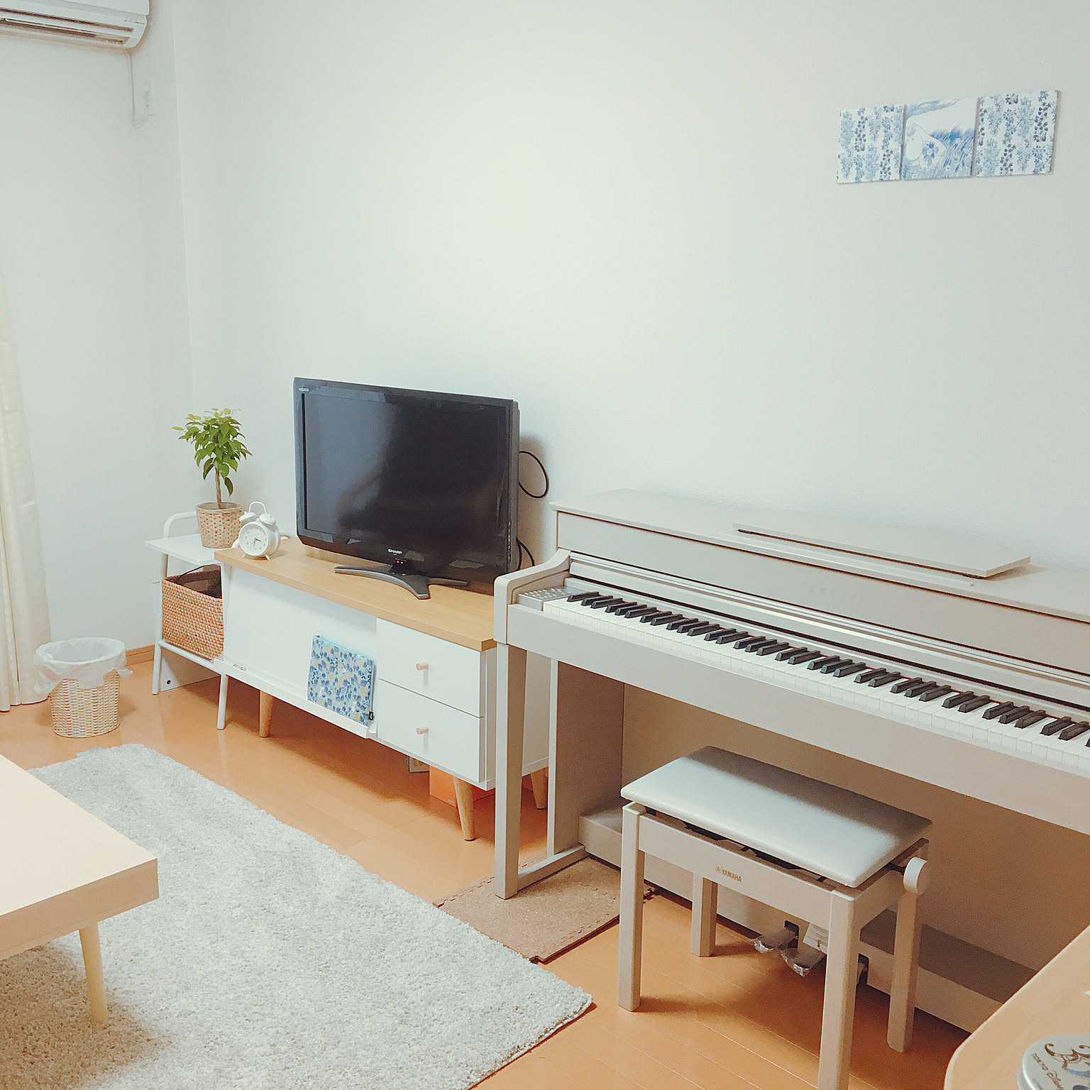 リアルな音質❣️残暑の限定セール中❣️木製 電子ピアノ 北欧風 111092
