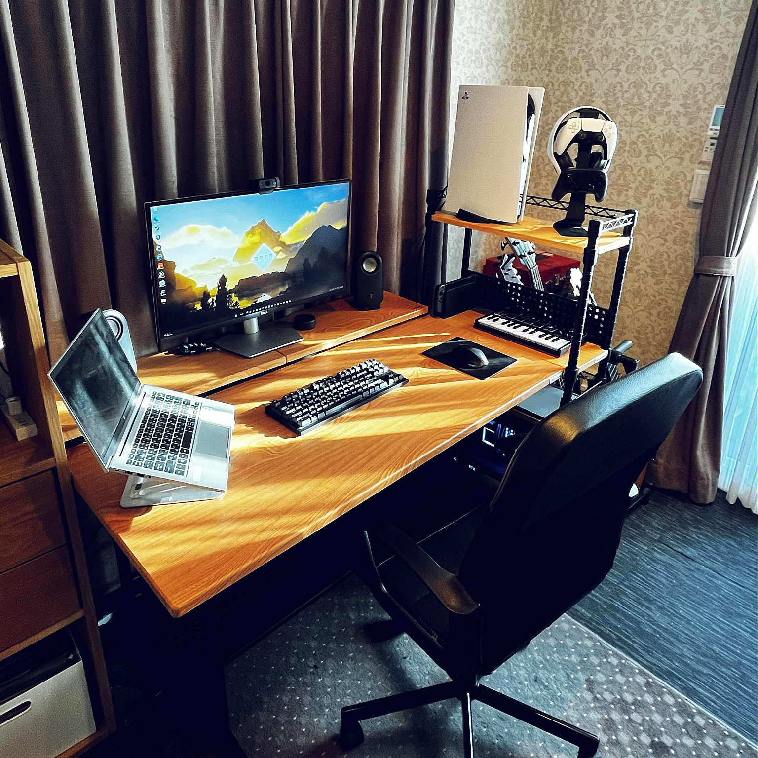 PS5、4Kモニター、ゲーミングチェア机 セット