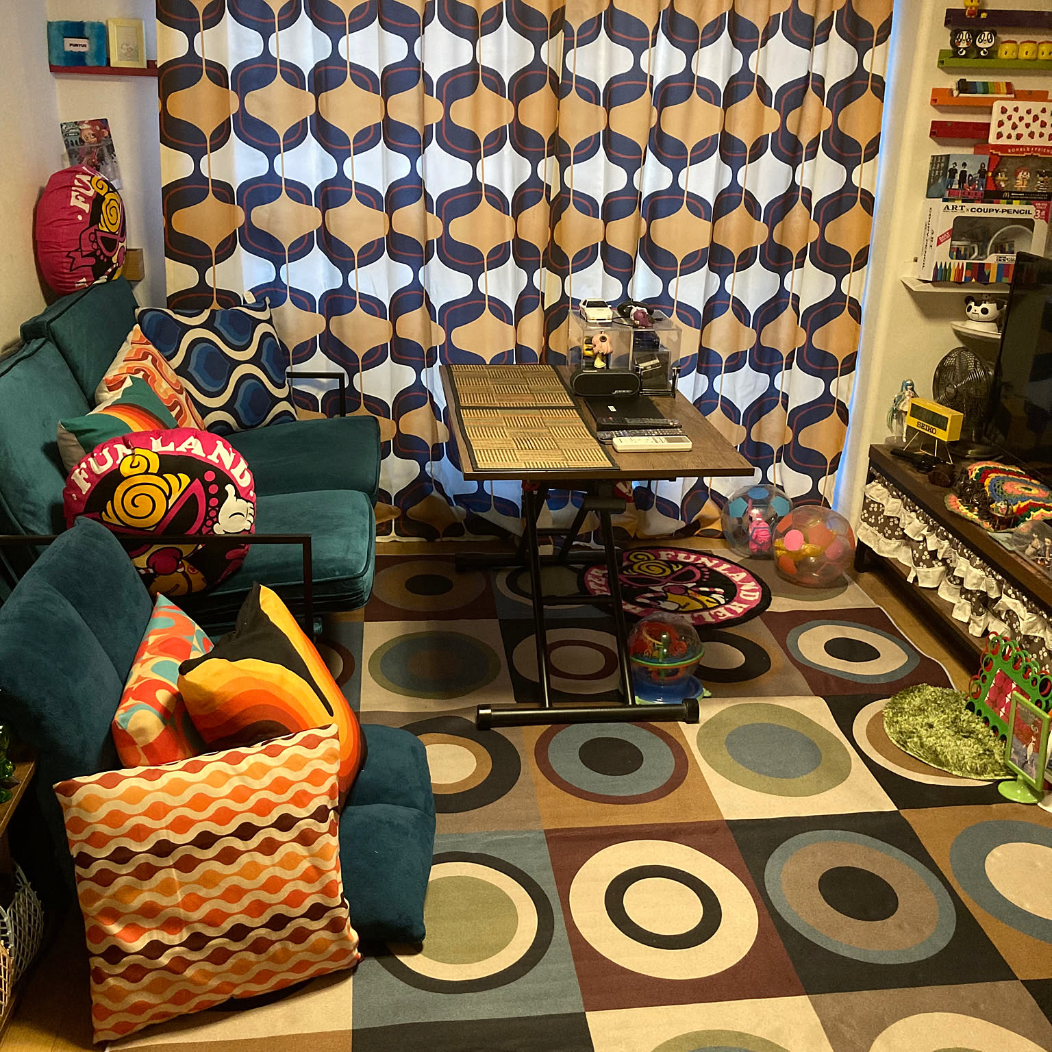 ラグ レトロポップのおすすめ商品とおしゃれな実例 ｜ RoomClip