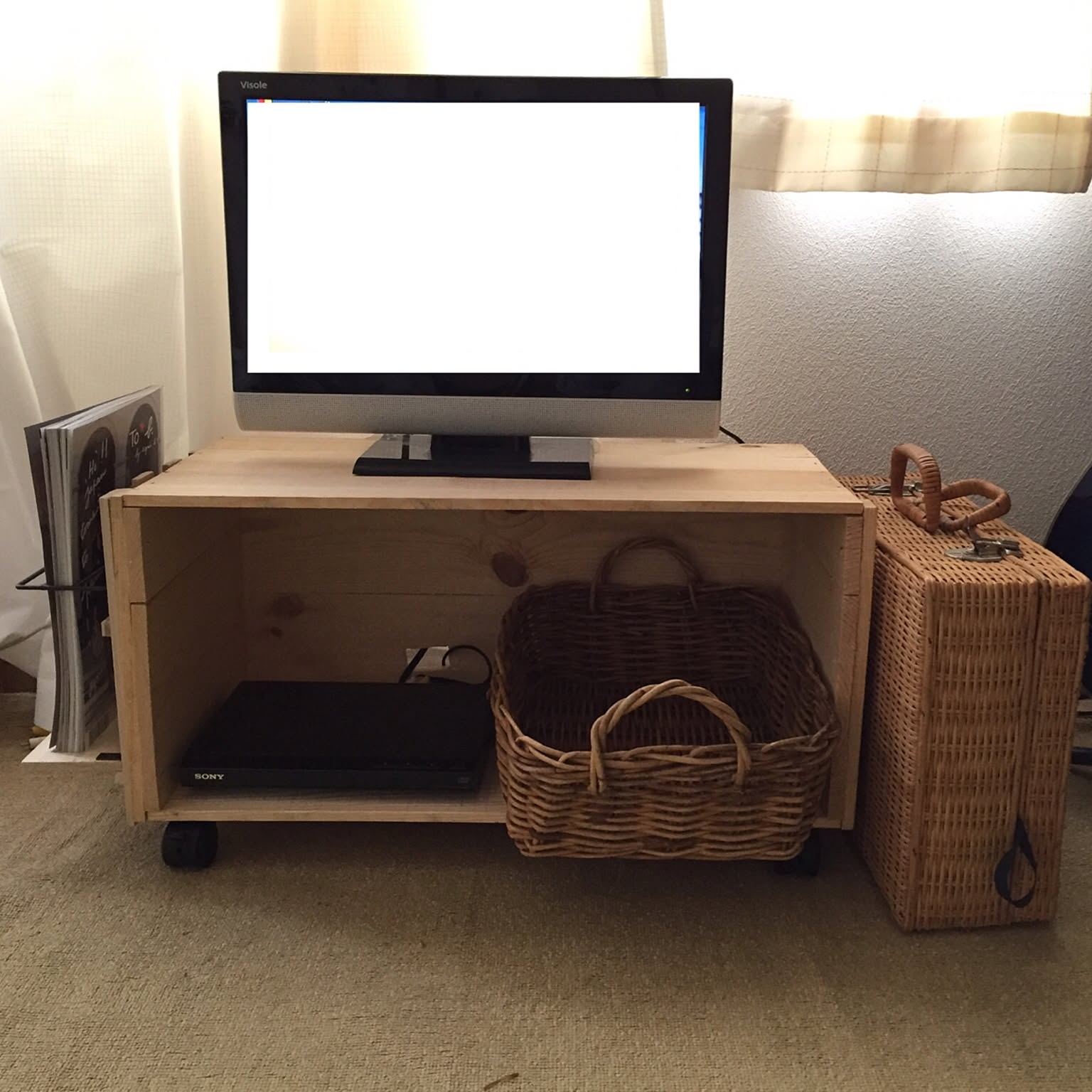 りんご箱でテレビ台のおすすめ商品とおしゃれな実例 ｜ RoomClip
