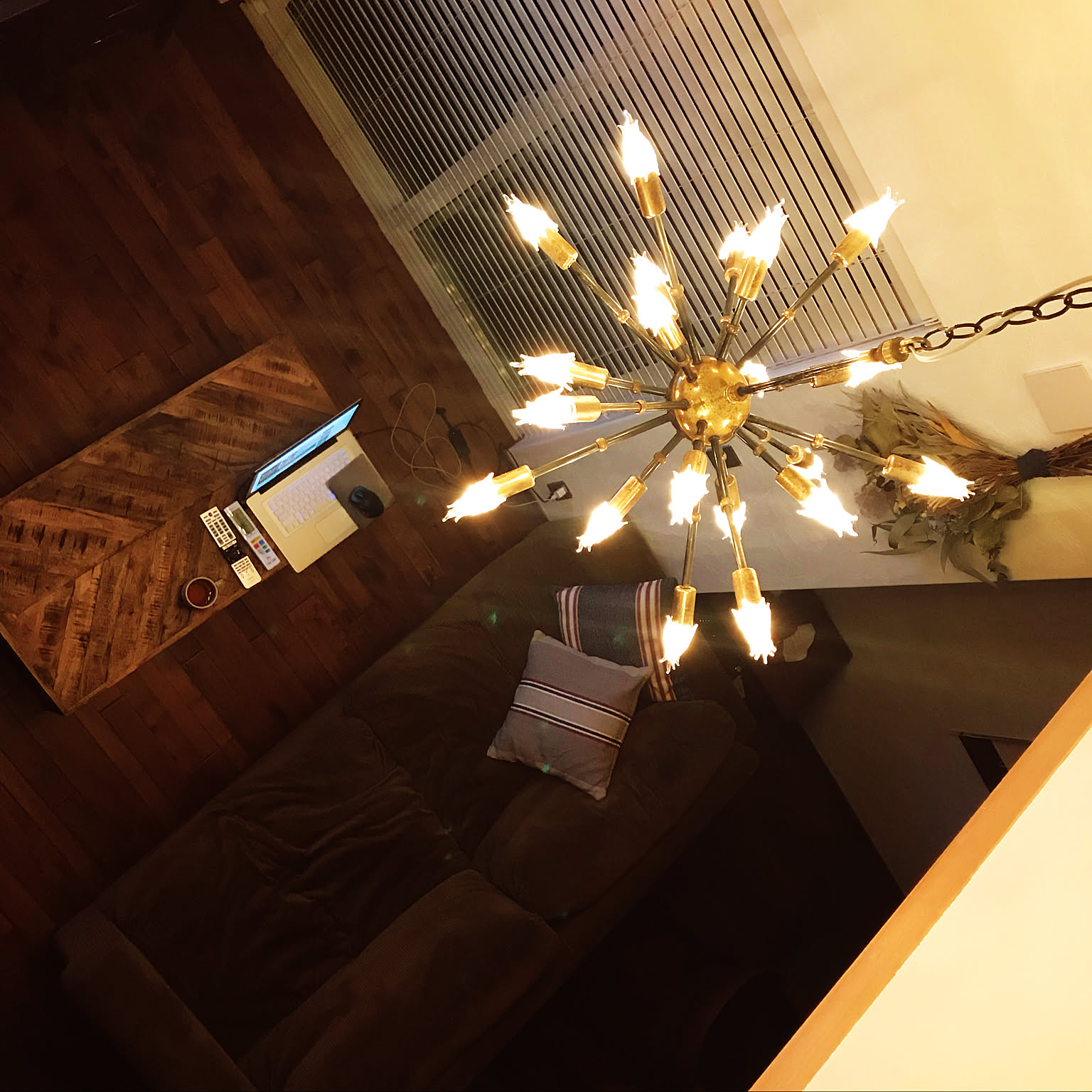ヴィンテージ スプートニクランプのおしゃれなインテリア・部屋