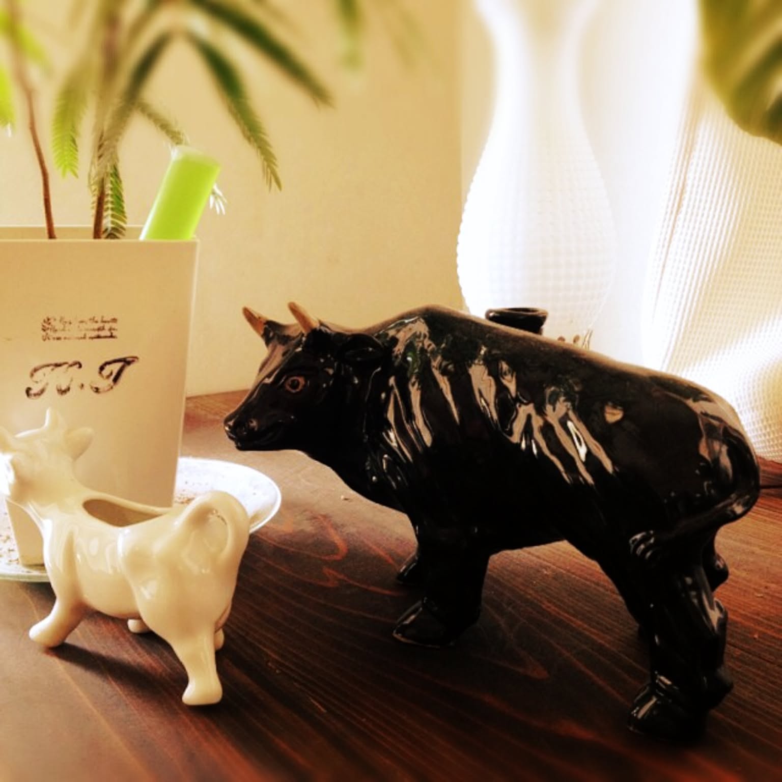 牛2頭＆キリン 動物インテリア置物 まとめ売り 店舗装飾にも 【公式通販】