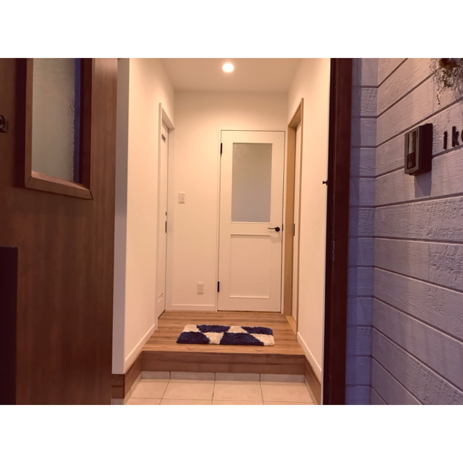 お部屋の　玄関の　インテリアに！！ 玄関/入り口/シンプル/暮らしの一コマ/マイホーム/LIXILなど