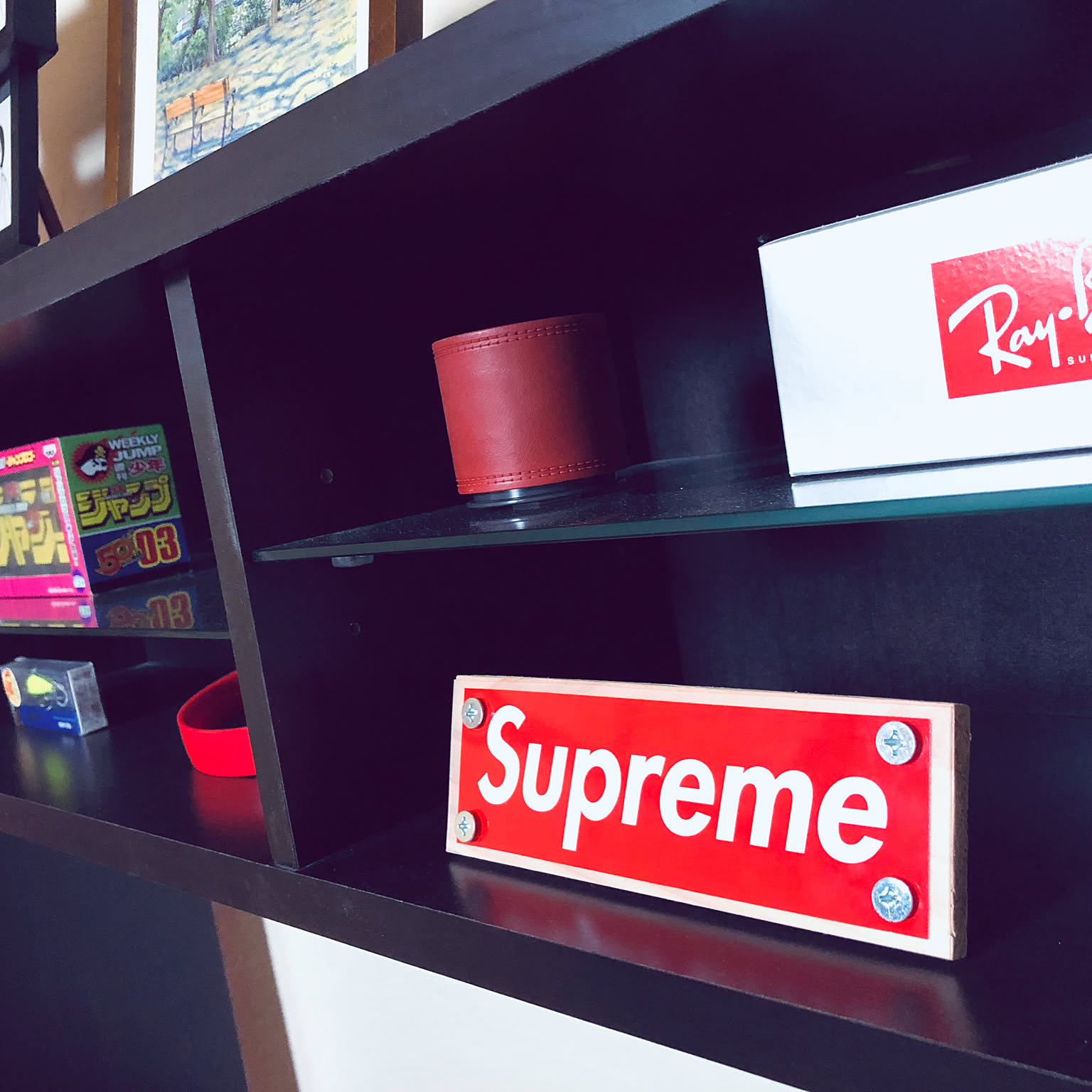 supremeステッカー 都市風景デザイン