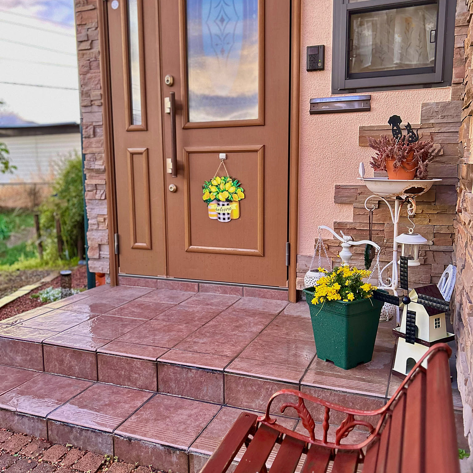 1e28fe4143618144b3e7296d341a49