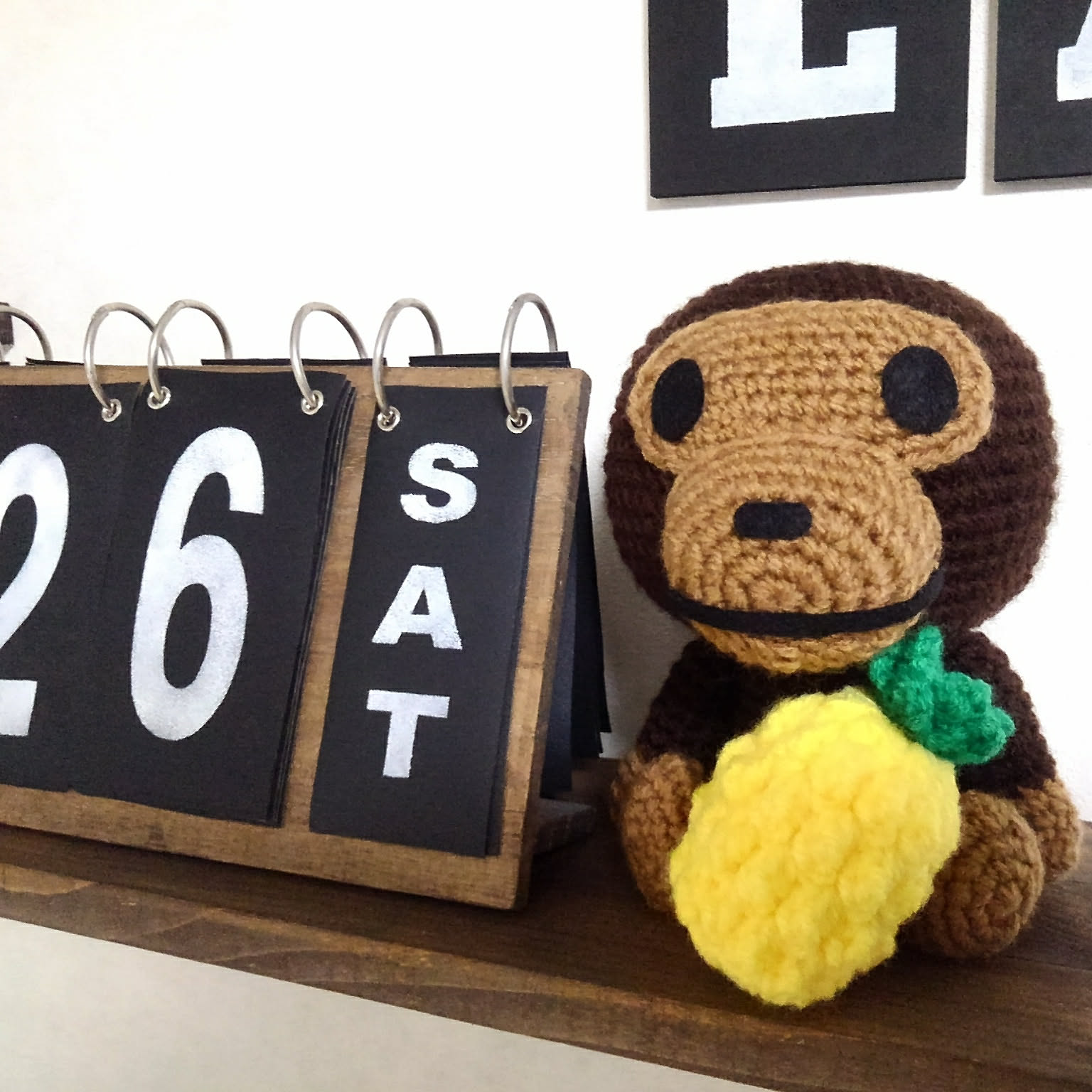 ライト付き パイナップルの編みぐるみの家