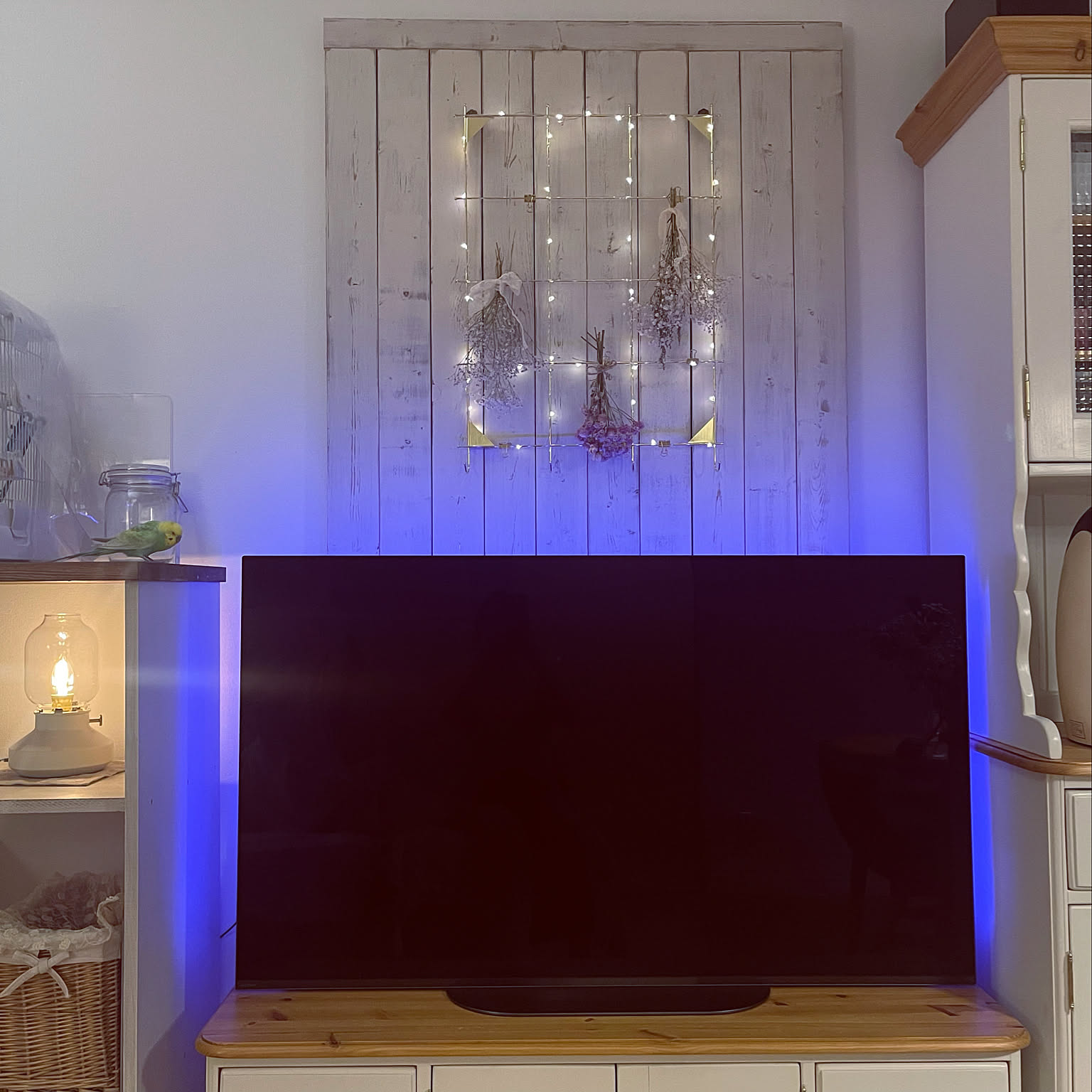 IKEA 照明 LEDテープライトのおすすめ商品とおしゃれな実例