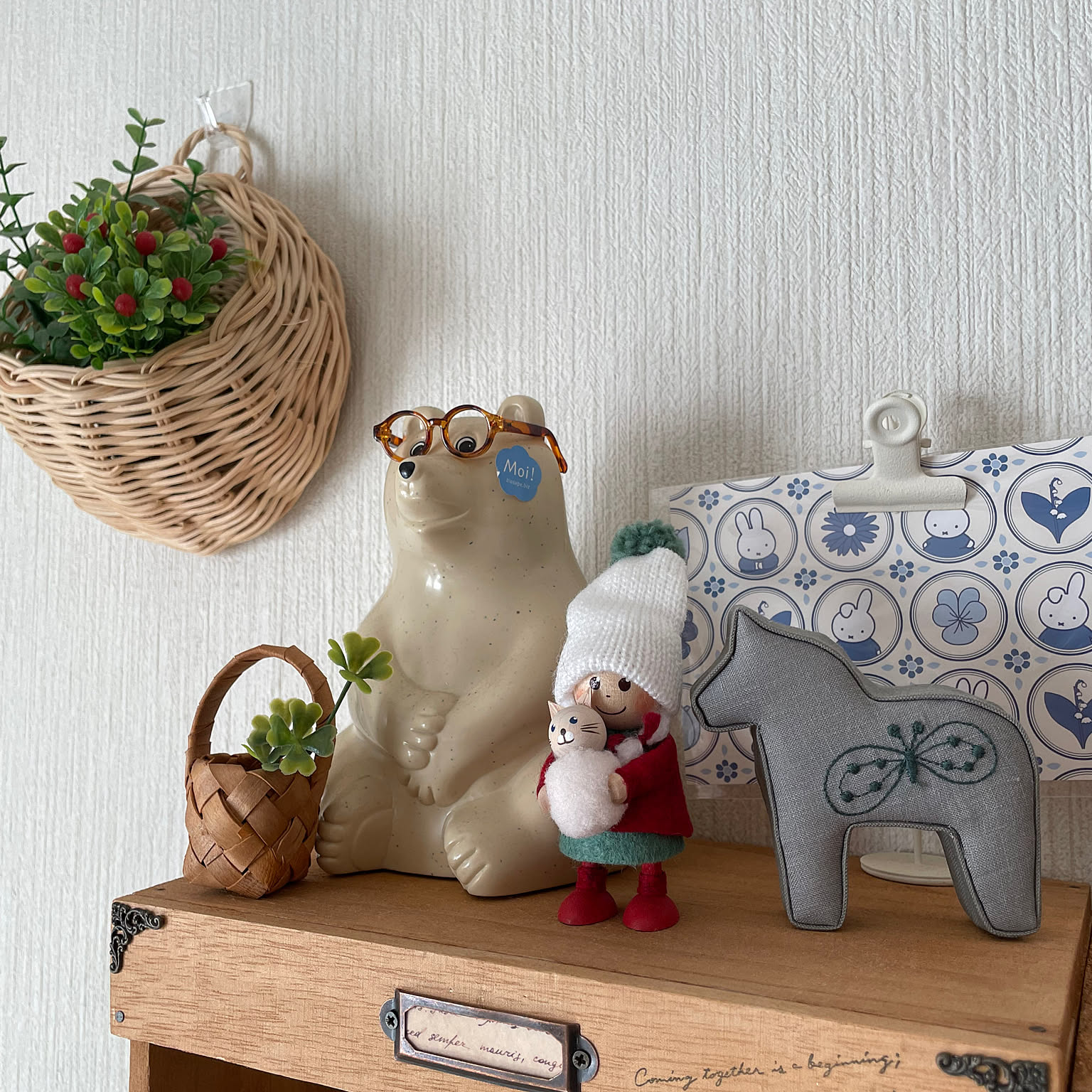 カントリーの置き人形 人形 おきもの カントリー 女の子 樹脂像 植木鉢 プランター