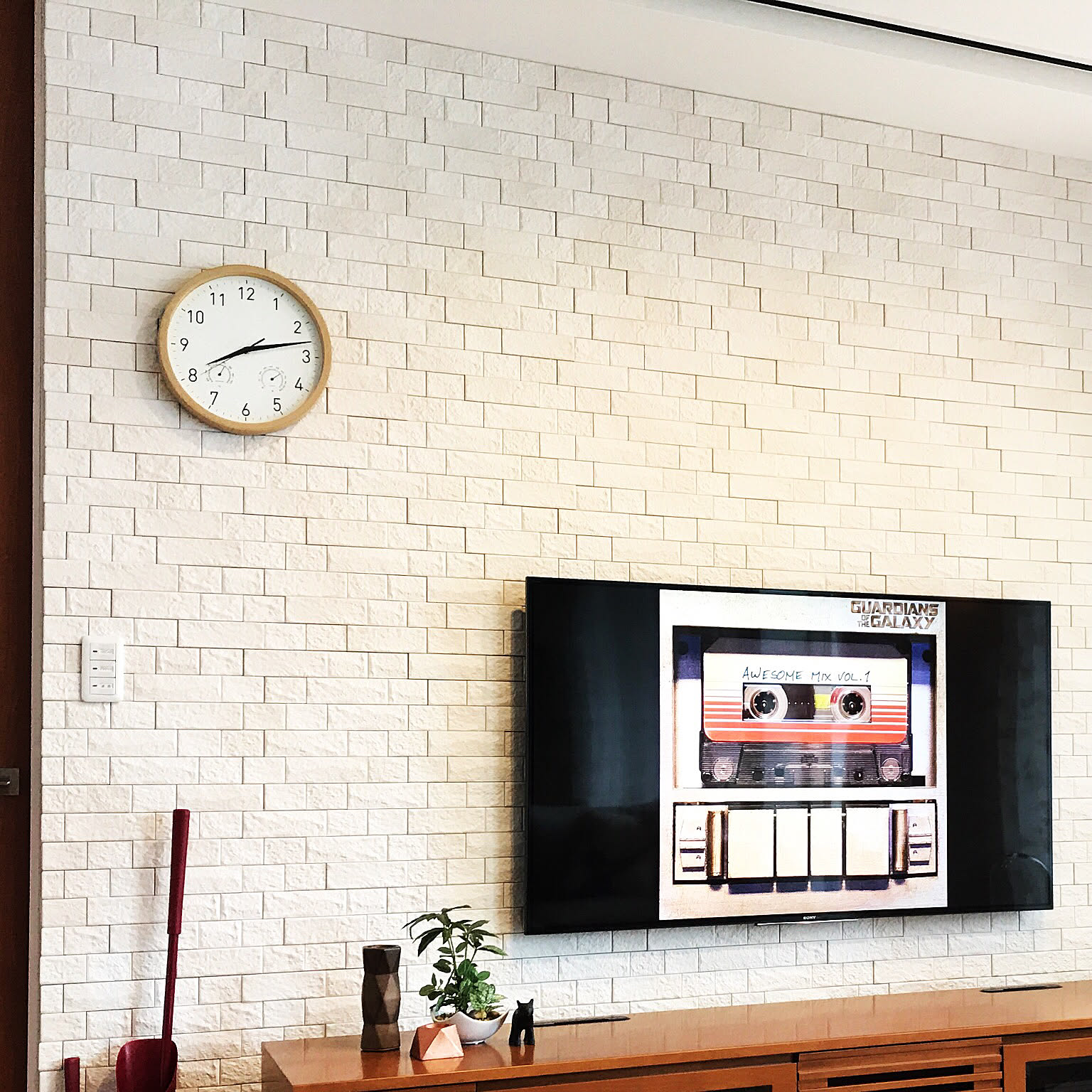 住友林業　壁掛け時計 オーク無垢の掛け時計、買いました | 住友林業で平屋を建てるぞい！