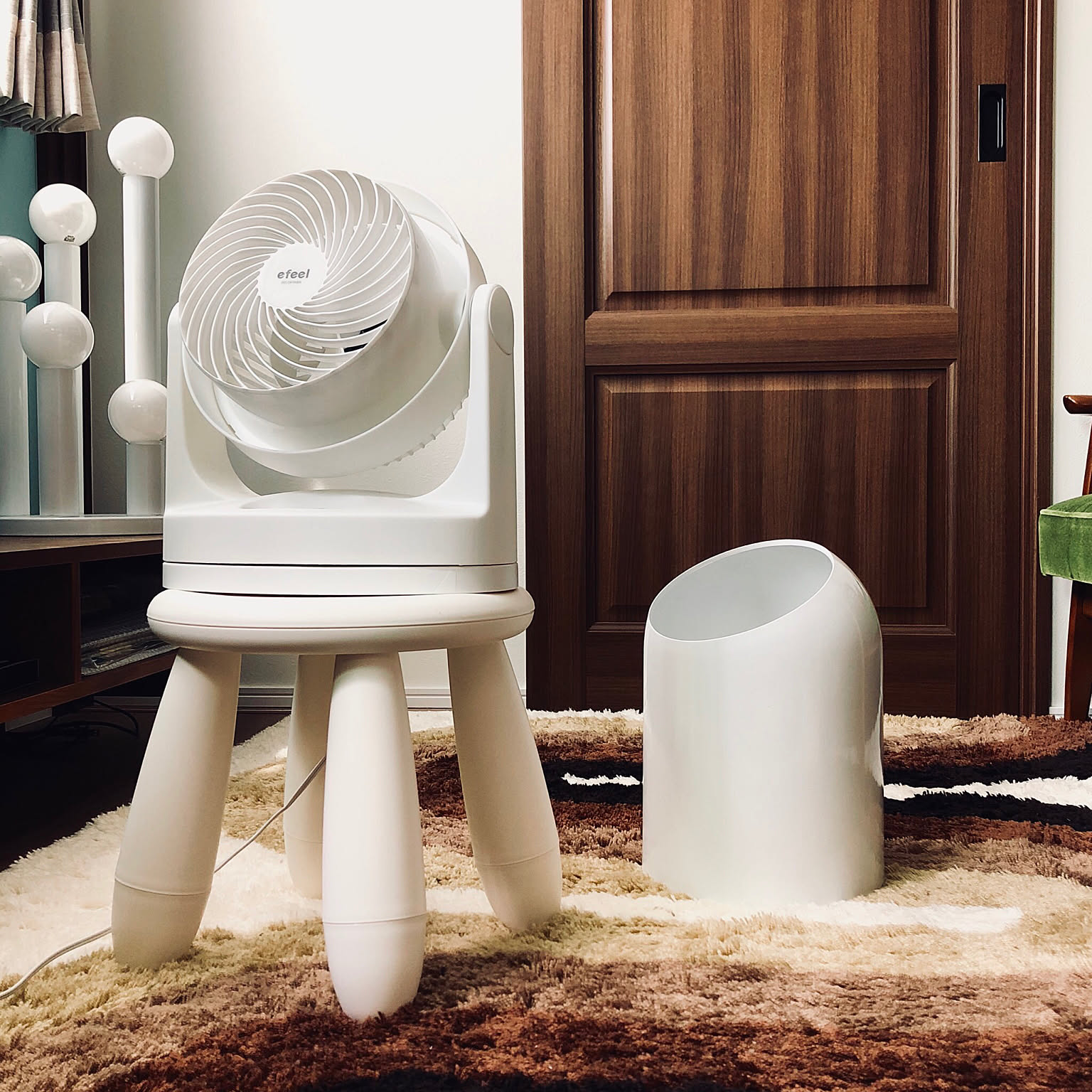 ゴミ箱 スペースエイジのおすすめ商品とおしゃれな実例 ｜ RoomClip