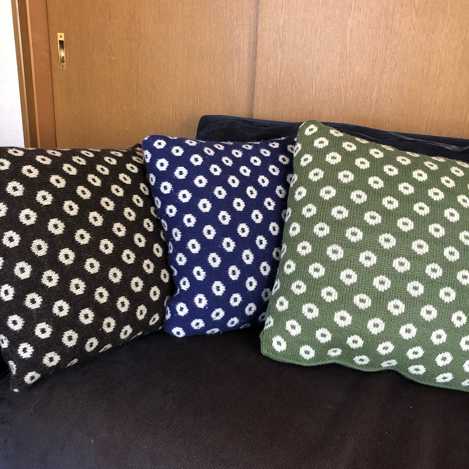 クッションカバー アイラーセンのおすすめ商品とおしゃれな実例