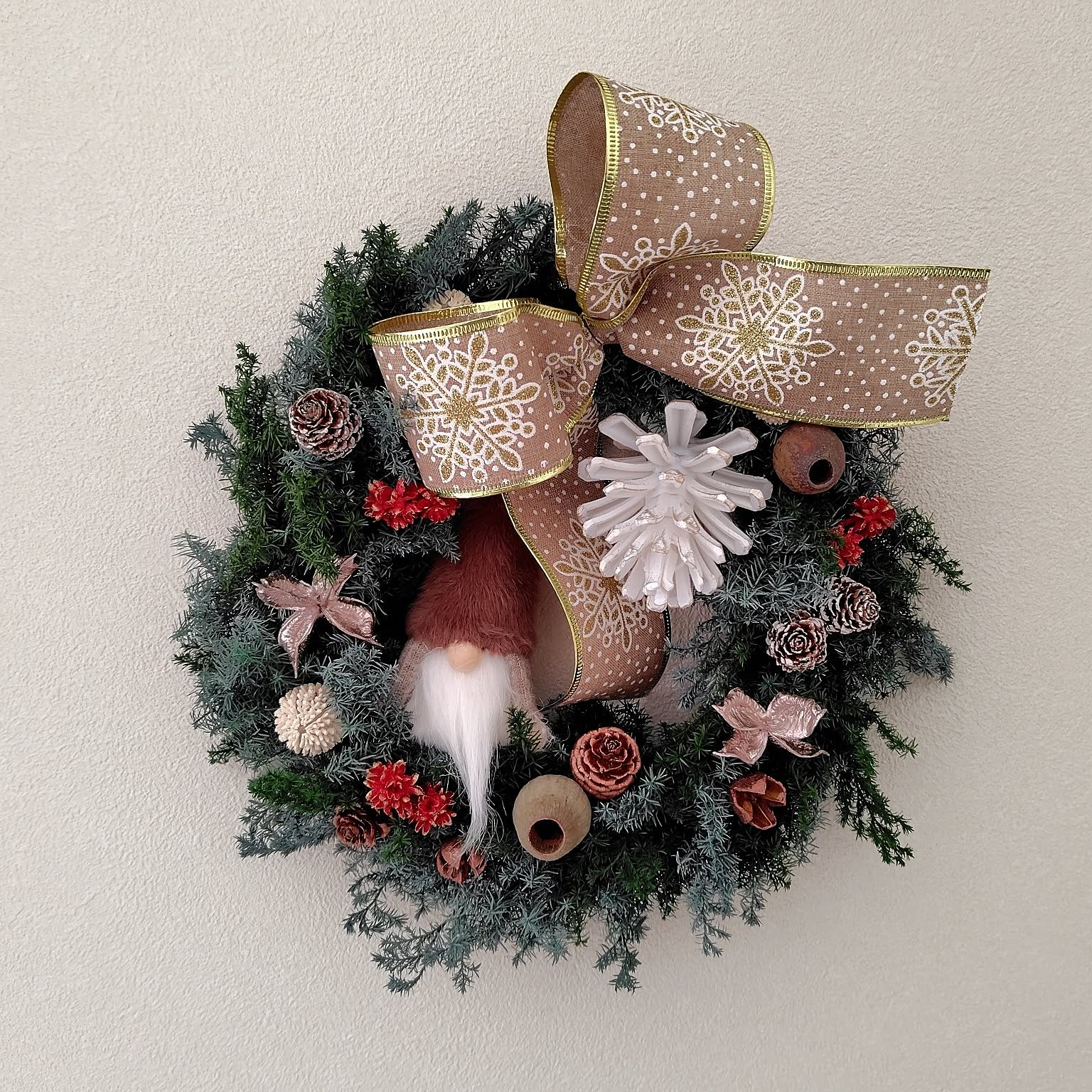 電飾リース/グリーンとブルーの電飾Xmasリース/プンゲンス/ヒムロ杉