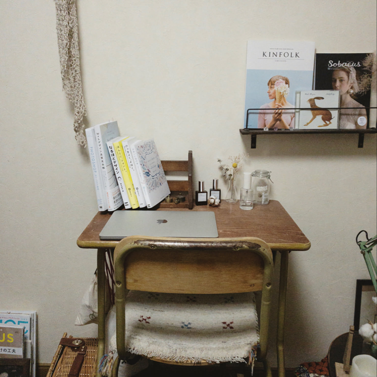 レトロ机のおすすめ商品とおしゃれな実例 ｜ RoomClip（ルームクリップ）