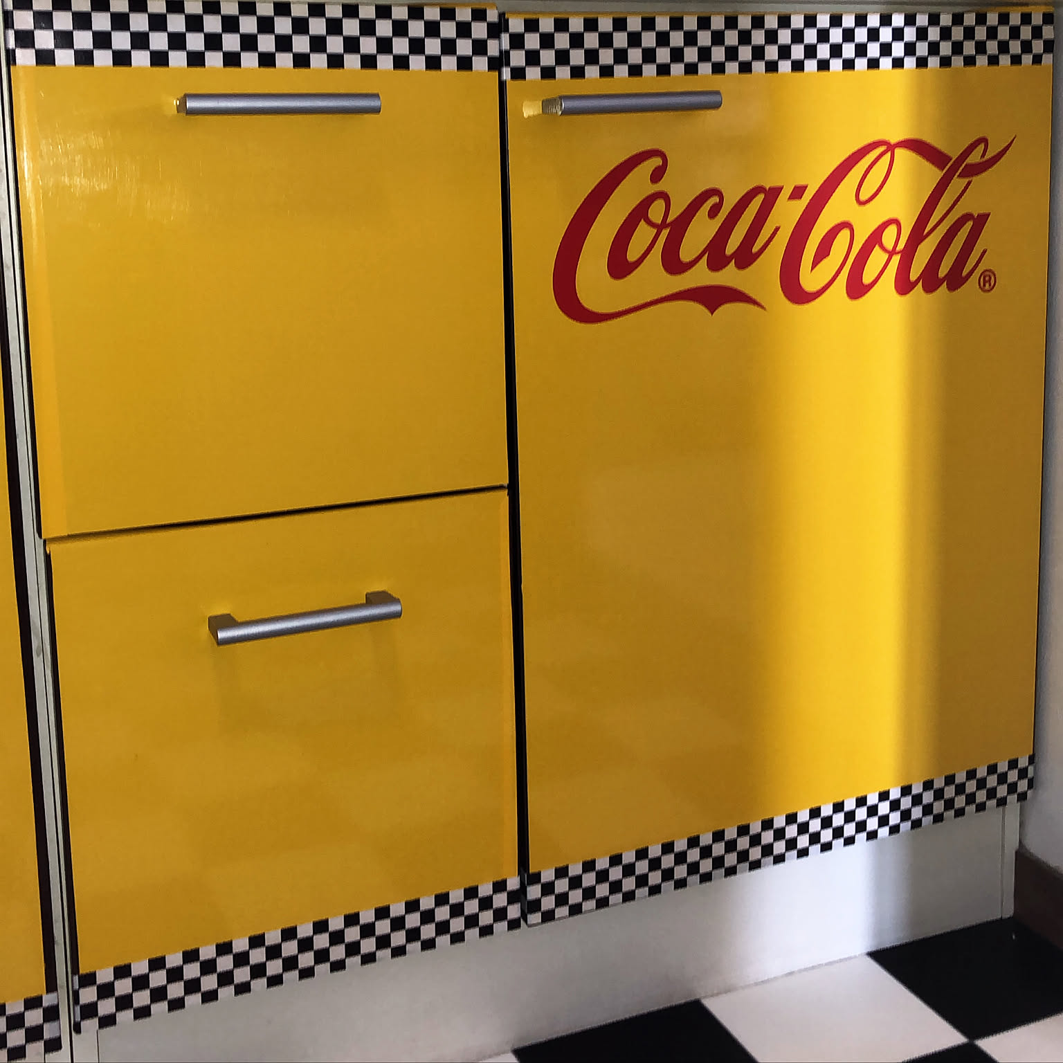 コカコーラ アメリカンダイナーウェートレス 50s フィギュア