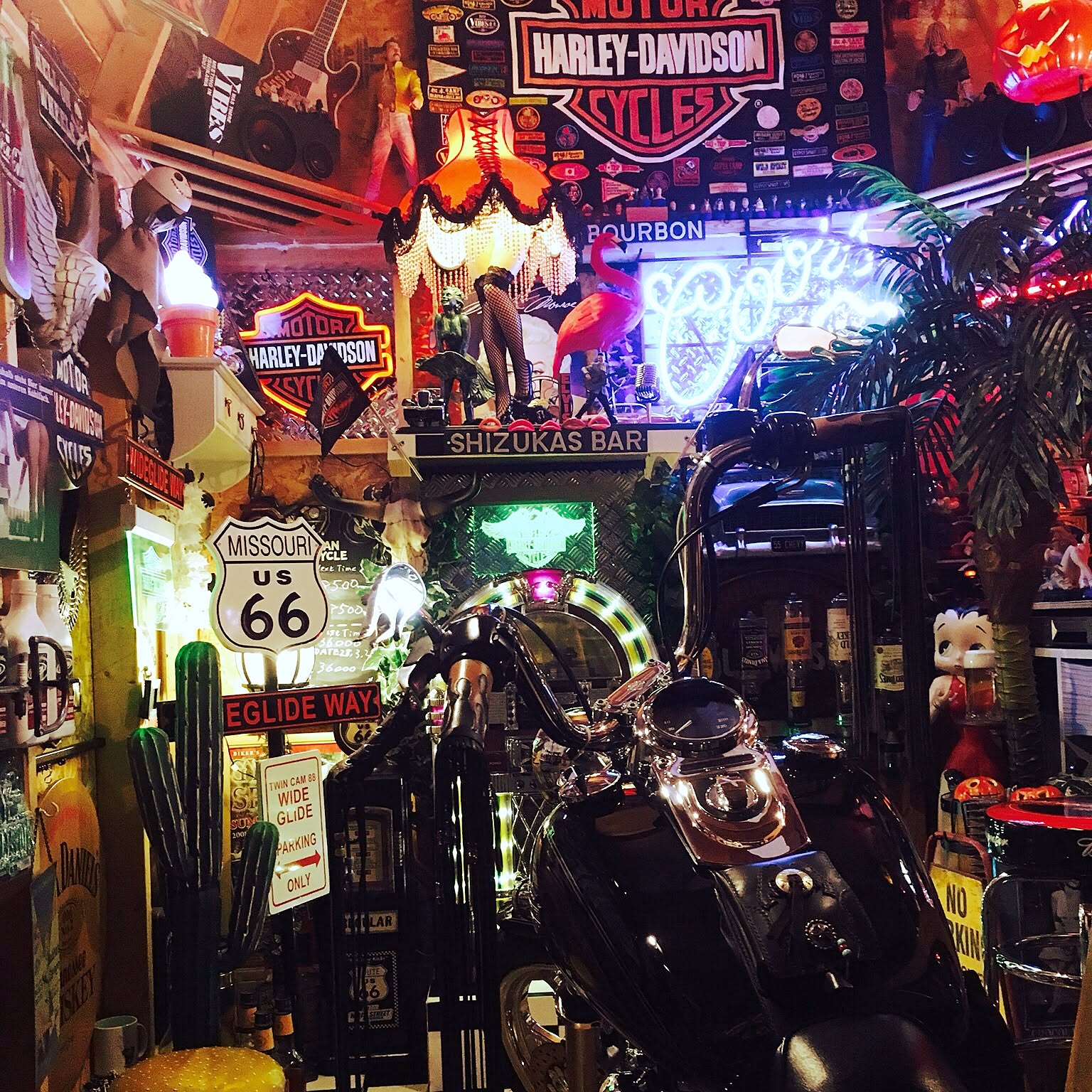 棚/ガレージ/ハーレーダビットソン/秘密基地/男の隠れ家などの