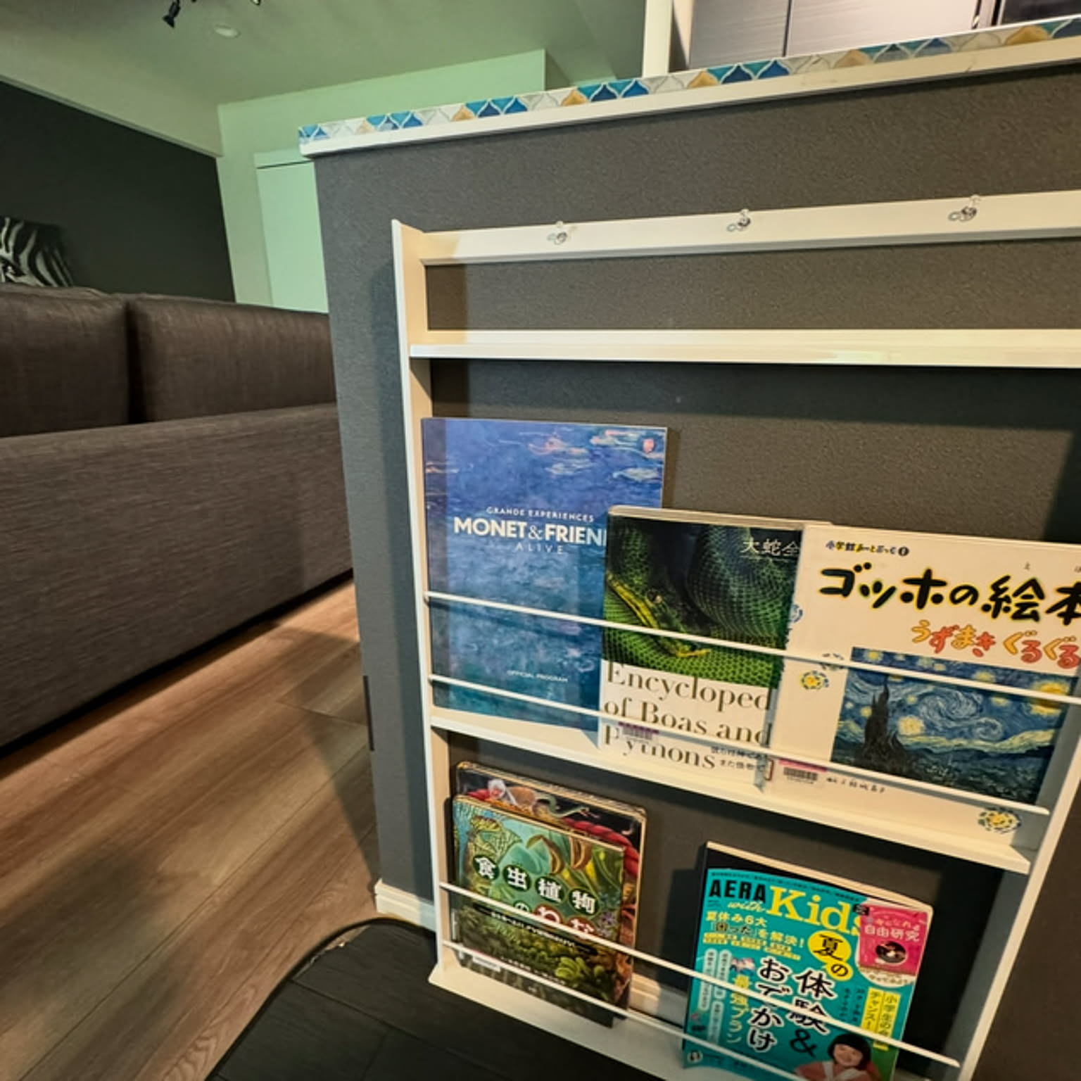 ダイニングテーブル 本棚ディスプレイのおすすめ商品とおしゃれな実例 ダイニングテーブル 本棚ディスプレイのおすすめ商品とおしゃれな実例