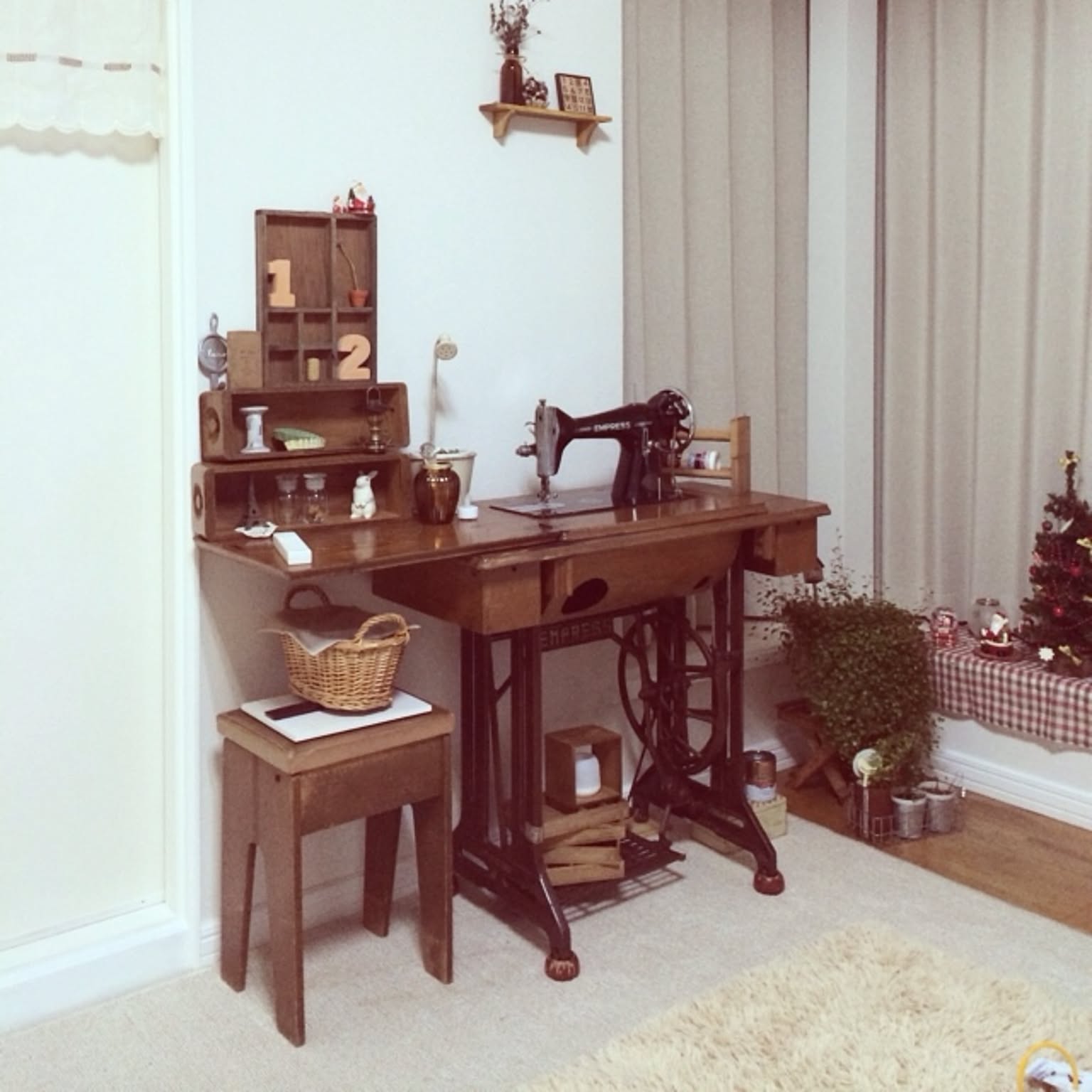 ポルコロッソ＊ミシン椅子 スツール インテリア アンティーク