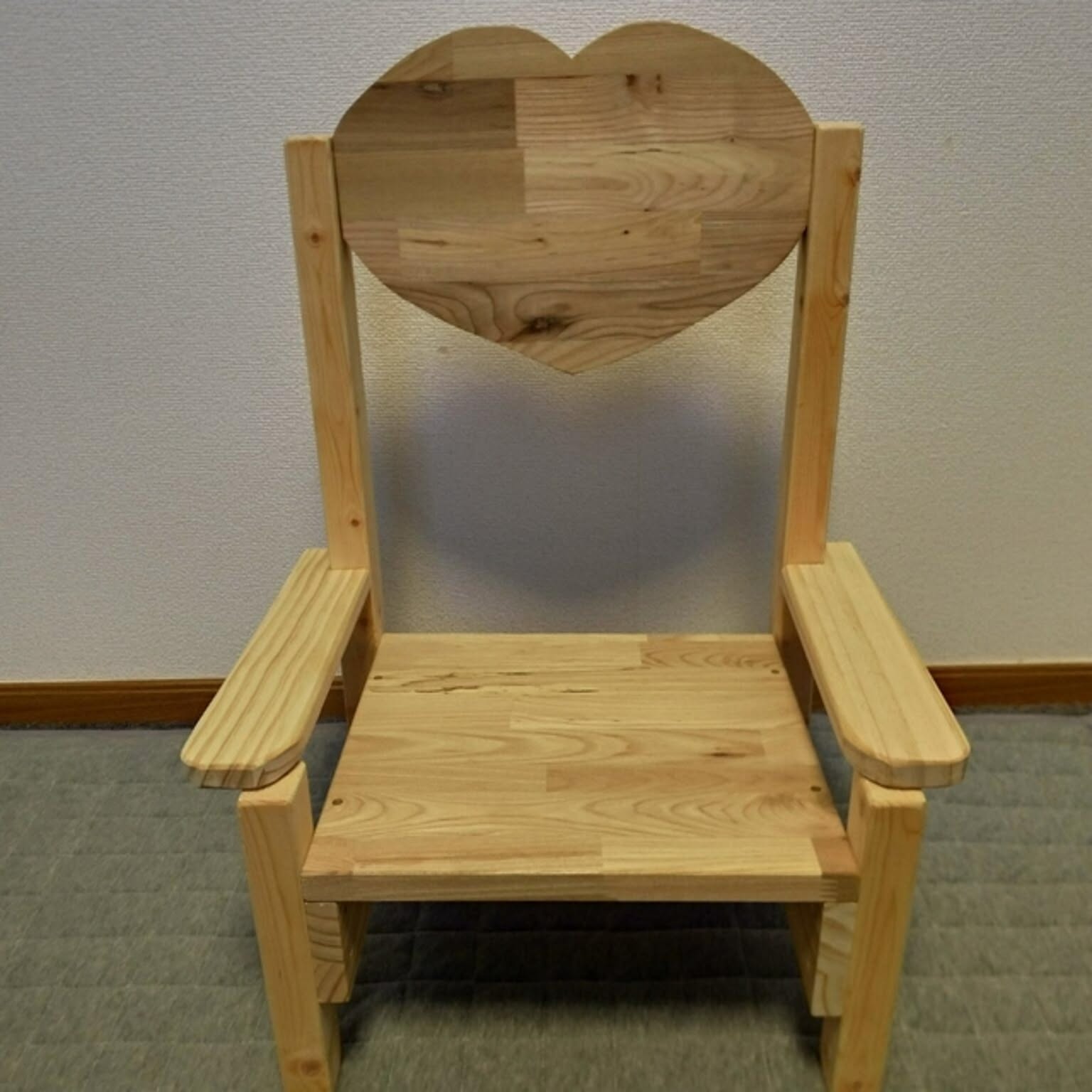 ハートの椅子のおすすめ商品とおしゃれな実例 ｜ RoomClip（ルーム